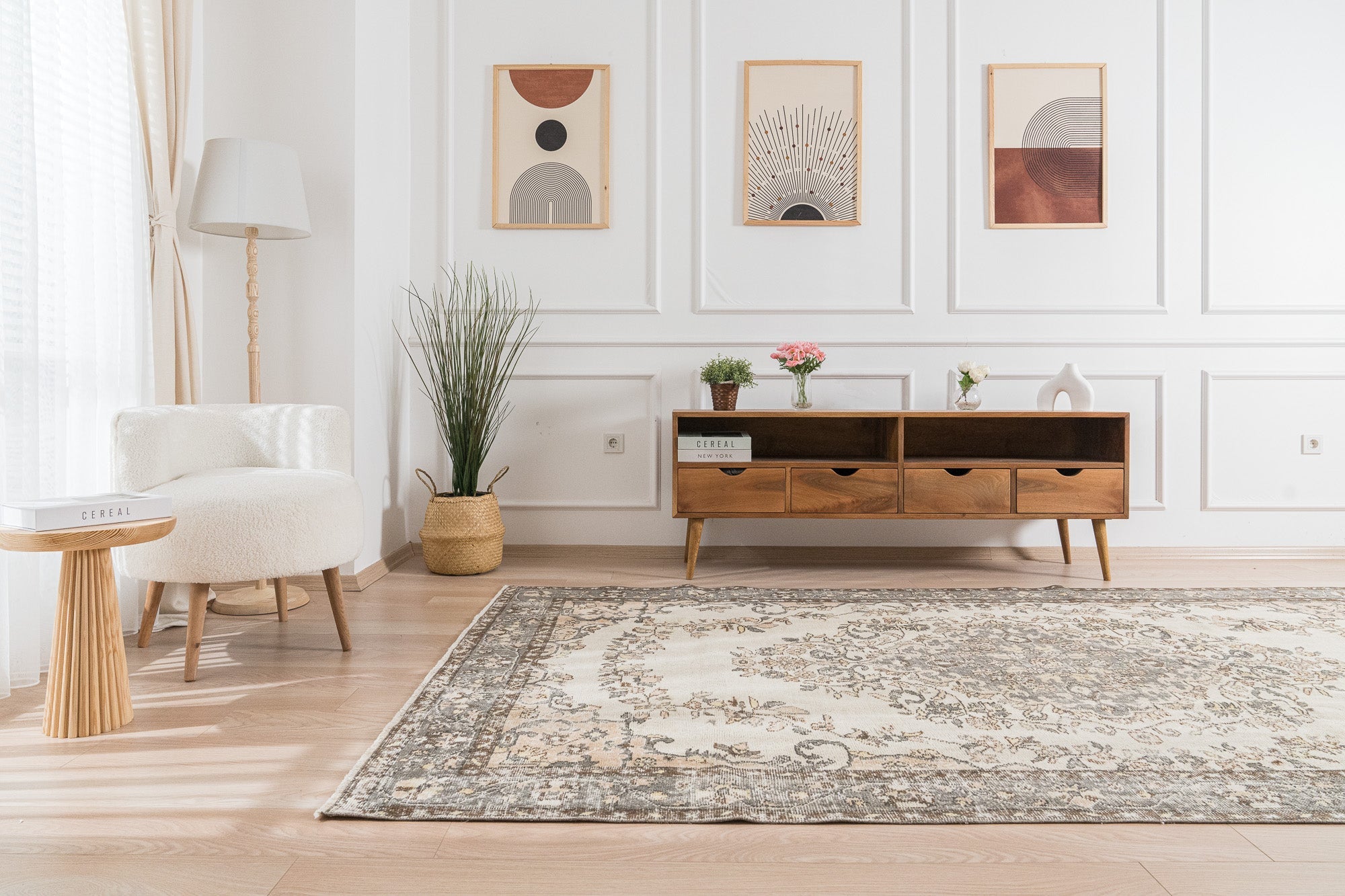 Odalia - Oriental Rug, Timeless & Exquisite