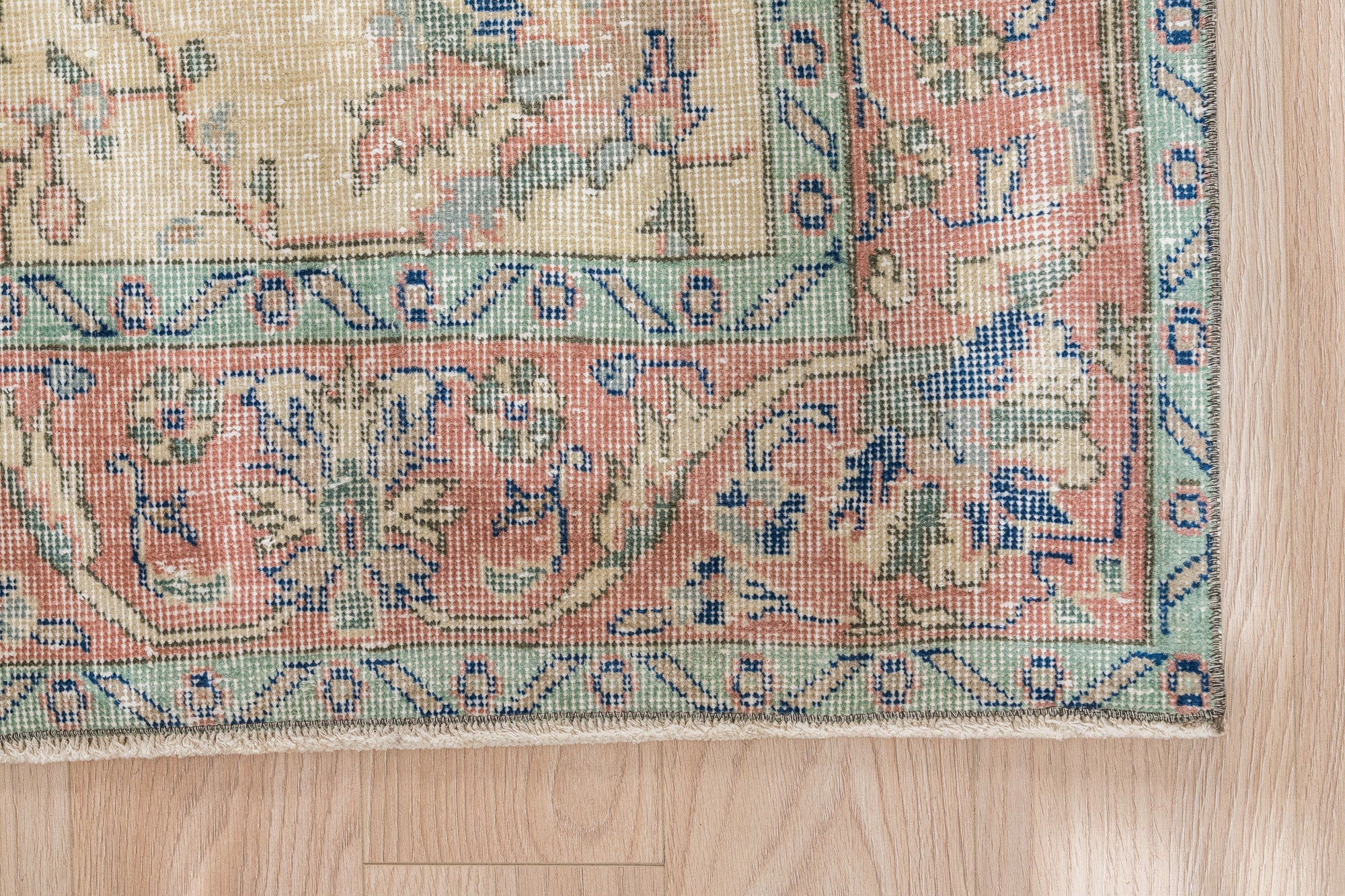 Orona - Dining Room Rug, Elegant Oriental Style