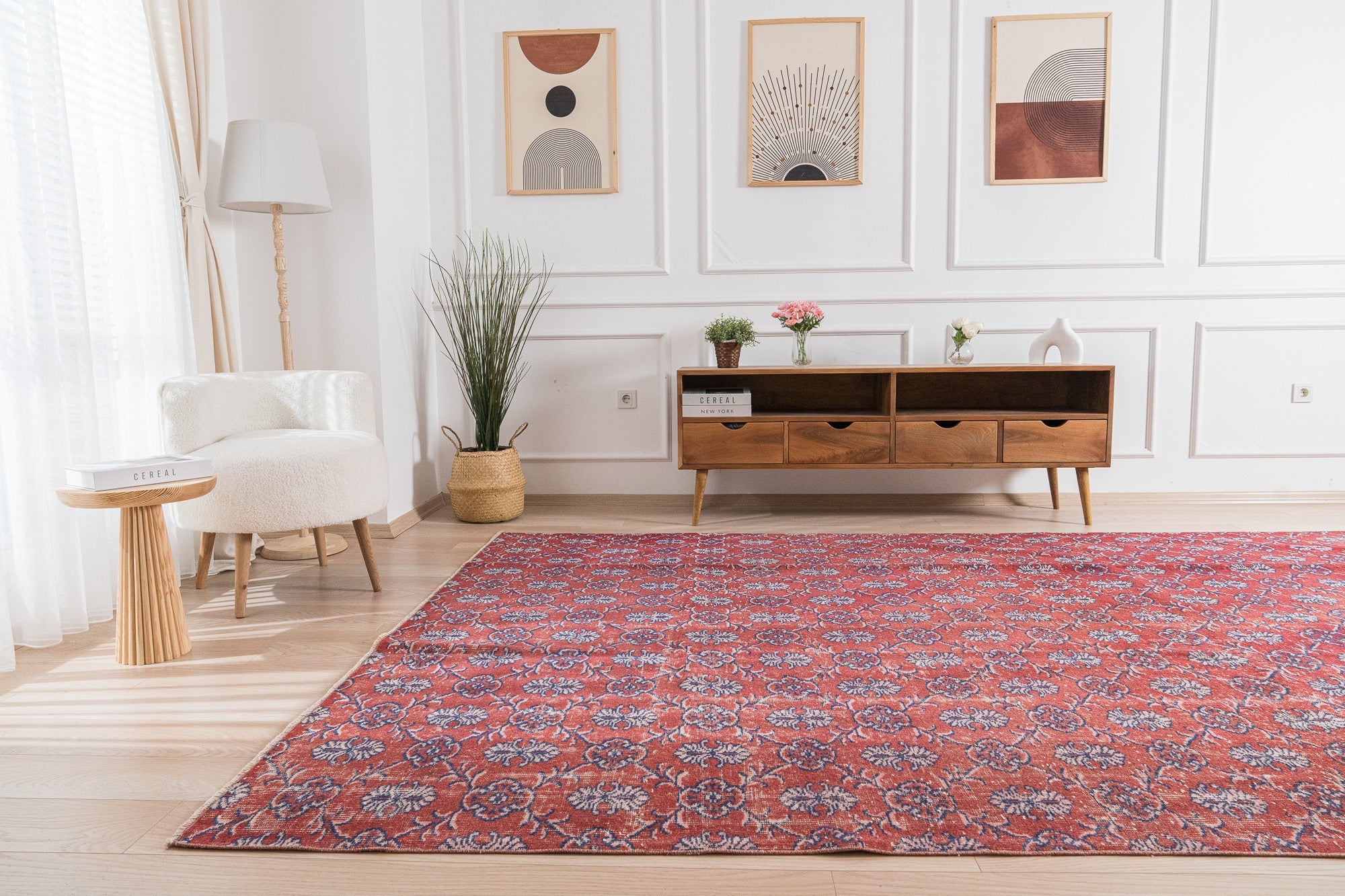 Orestina - Turkish Rug, Authentic and Vintage