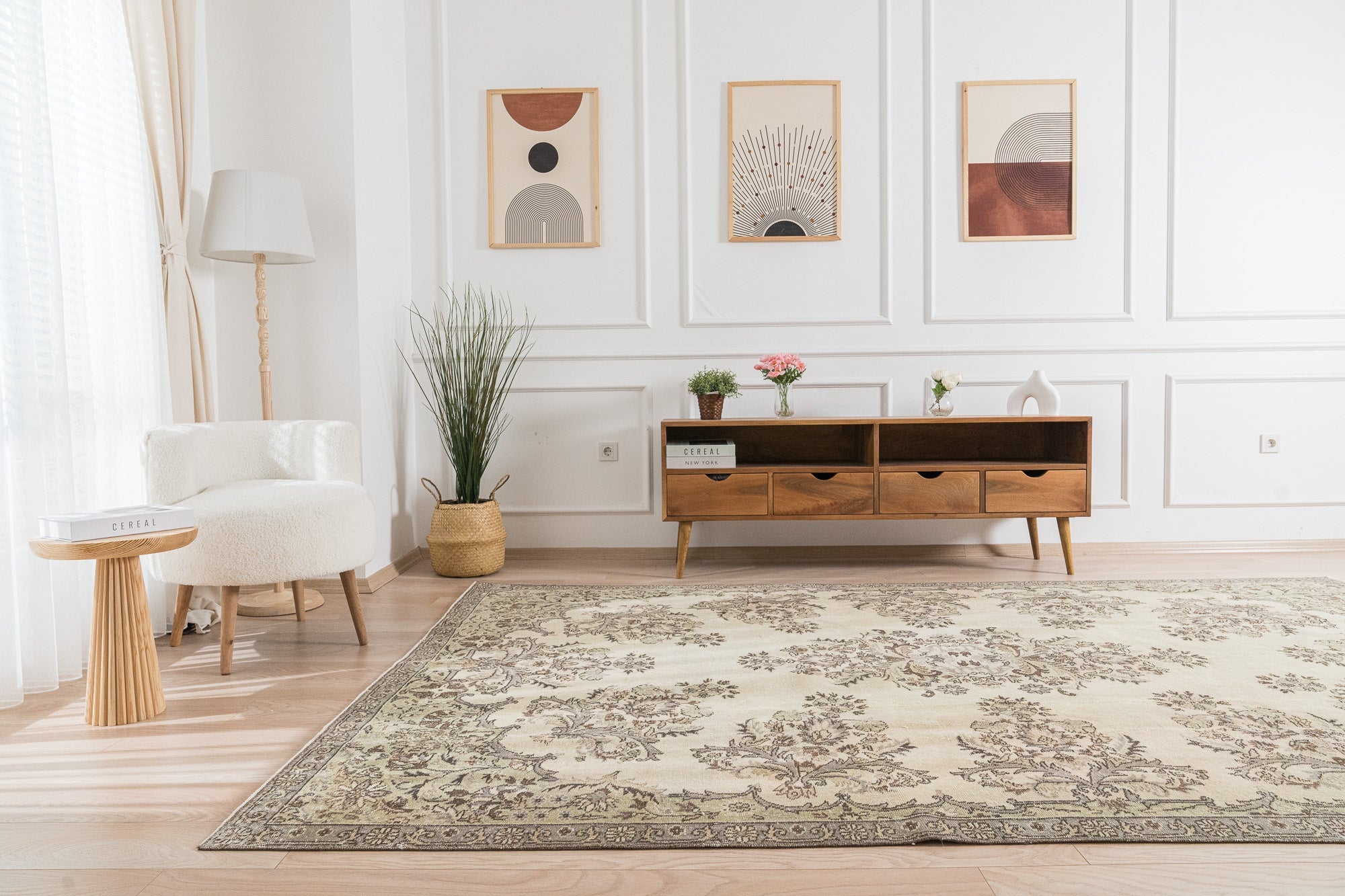 Indira - Living Room Rug, Elegant & Unique