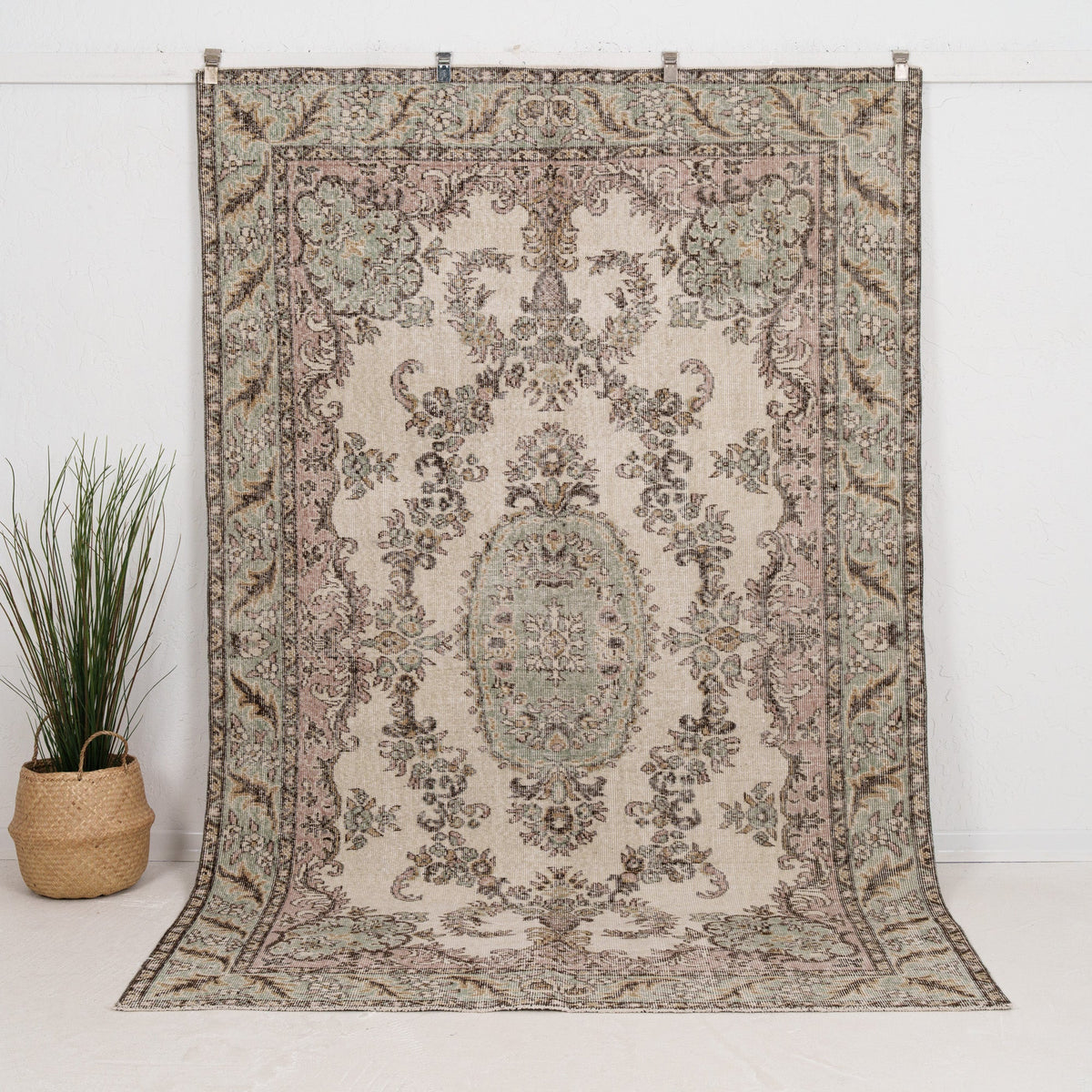 6x9 Persian Rug