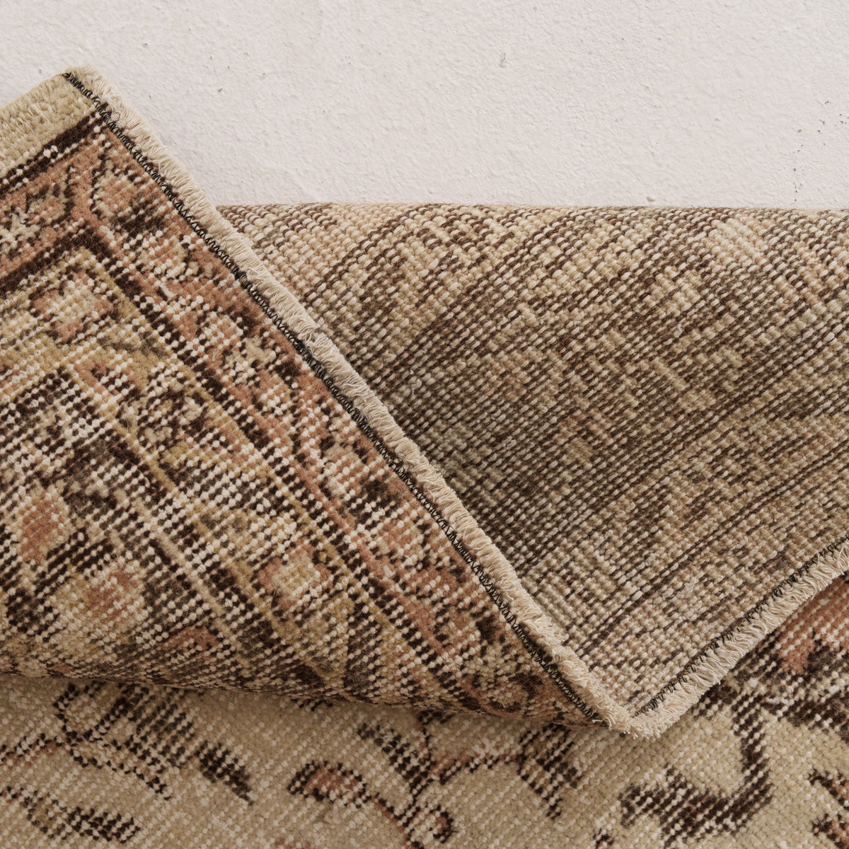 6x9 Vintage Rug
