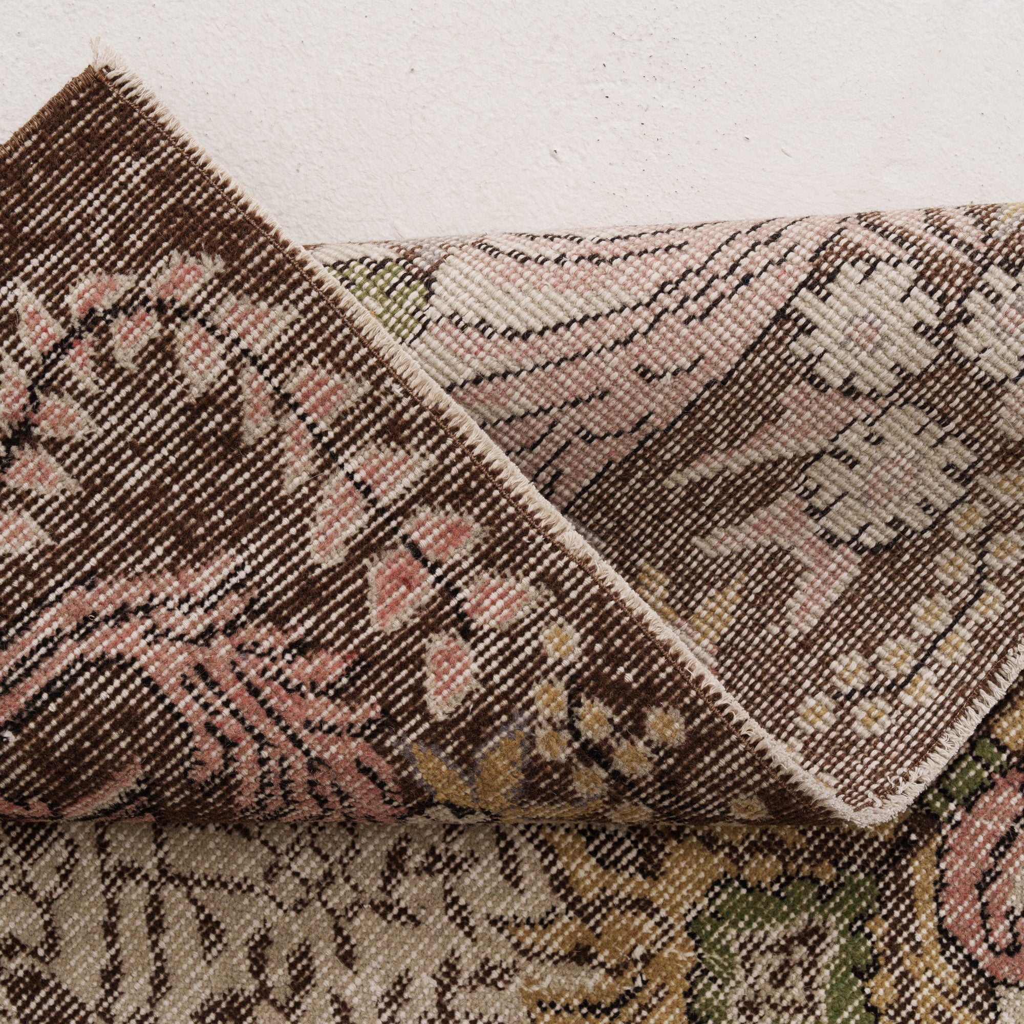 Floral 6x10 Beige Rug