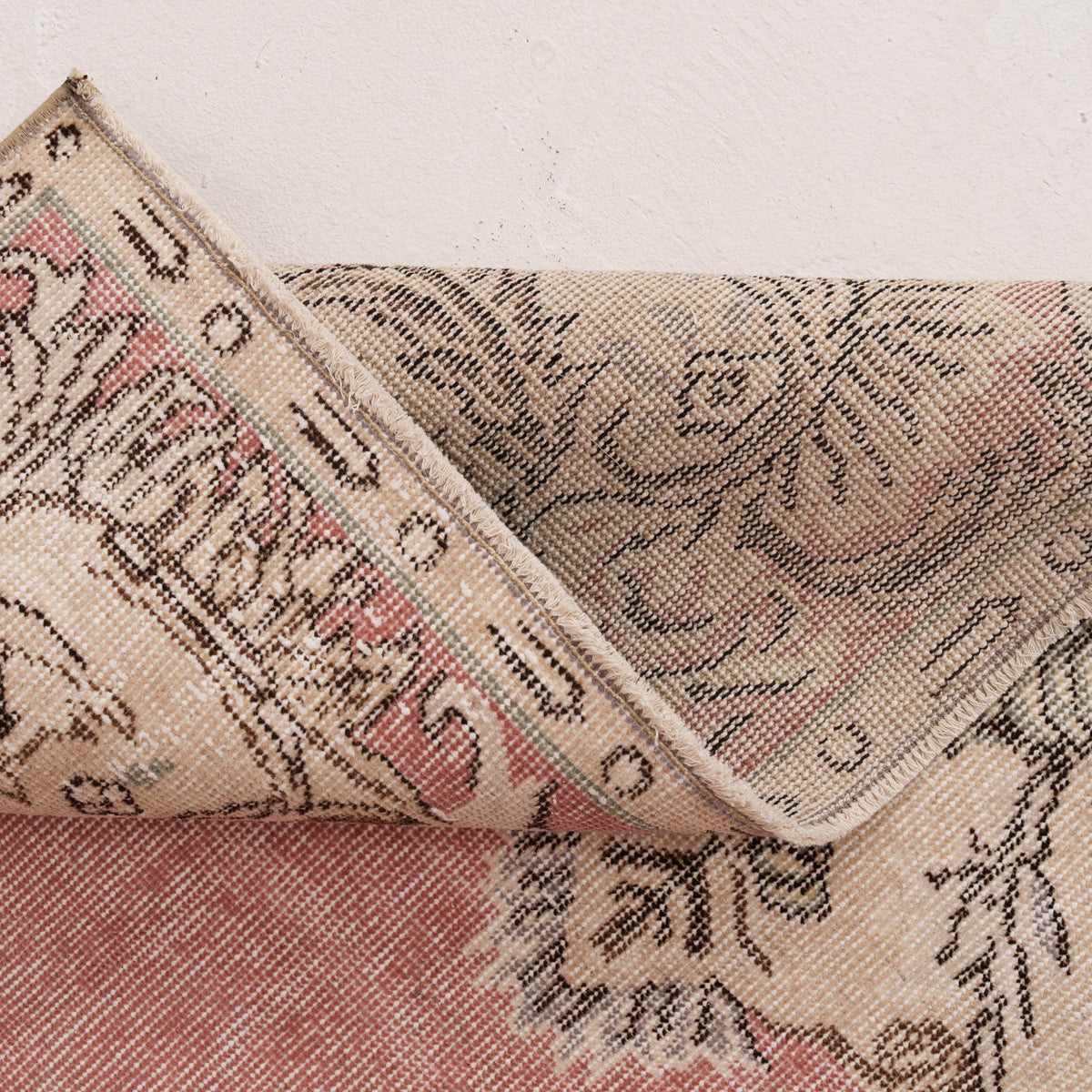 Floral 6x10 Red Rug
