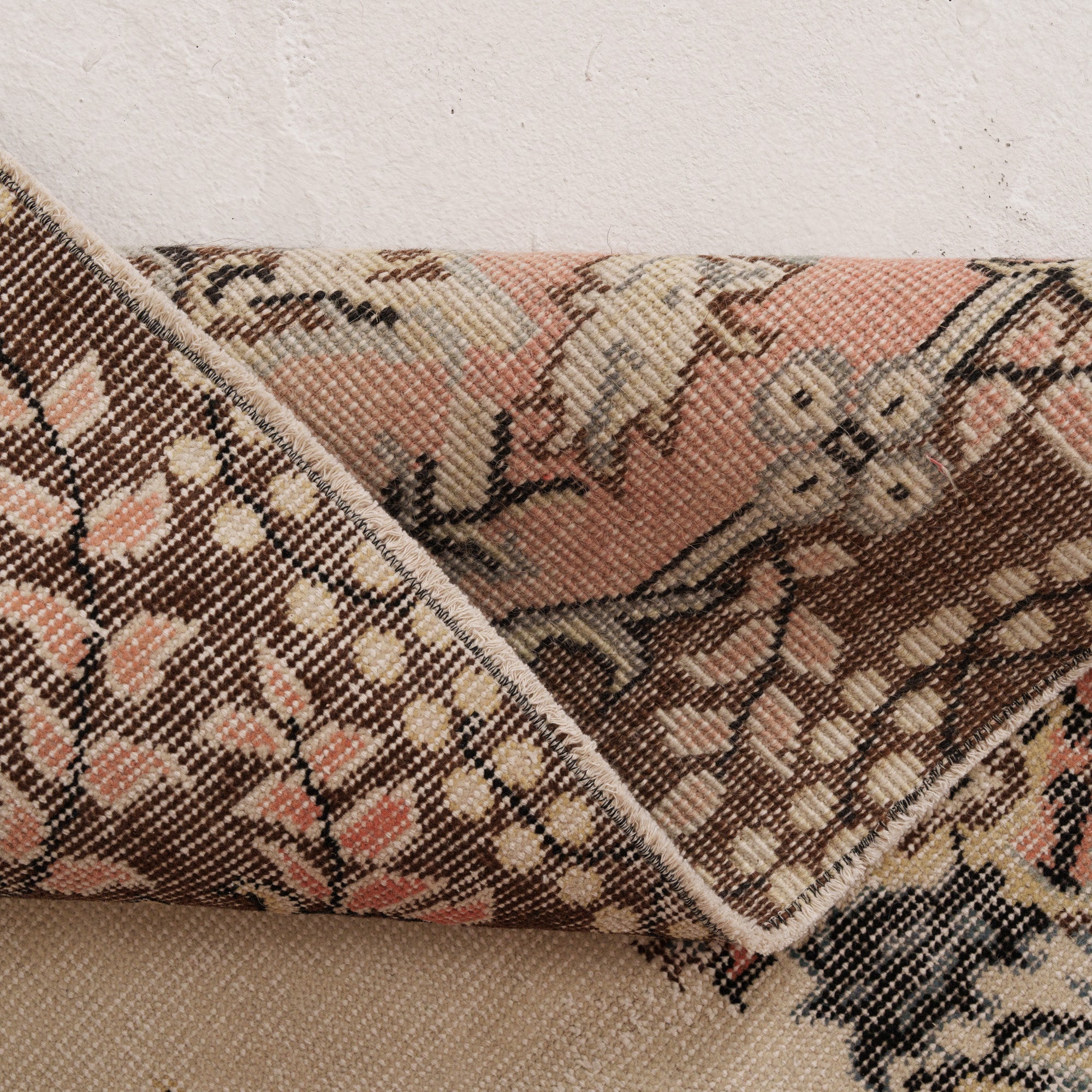 Floral 6x9 Beige Rug