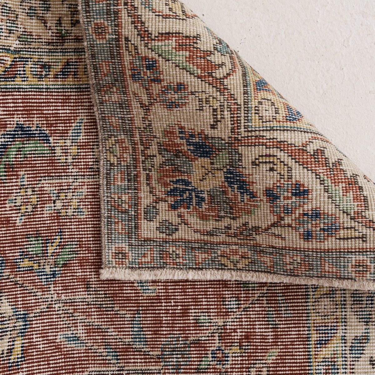 Floral 5x8 Red Rug