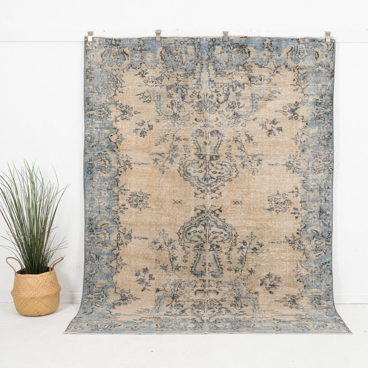 Calisyn - Vintage Turkish Area Rug