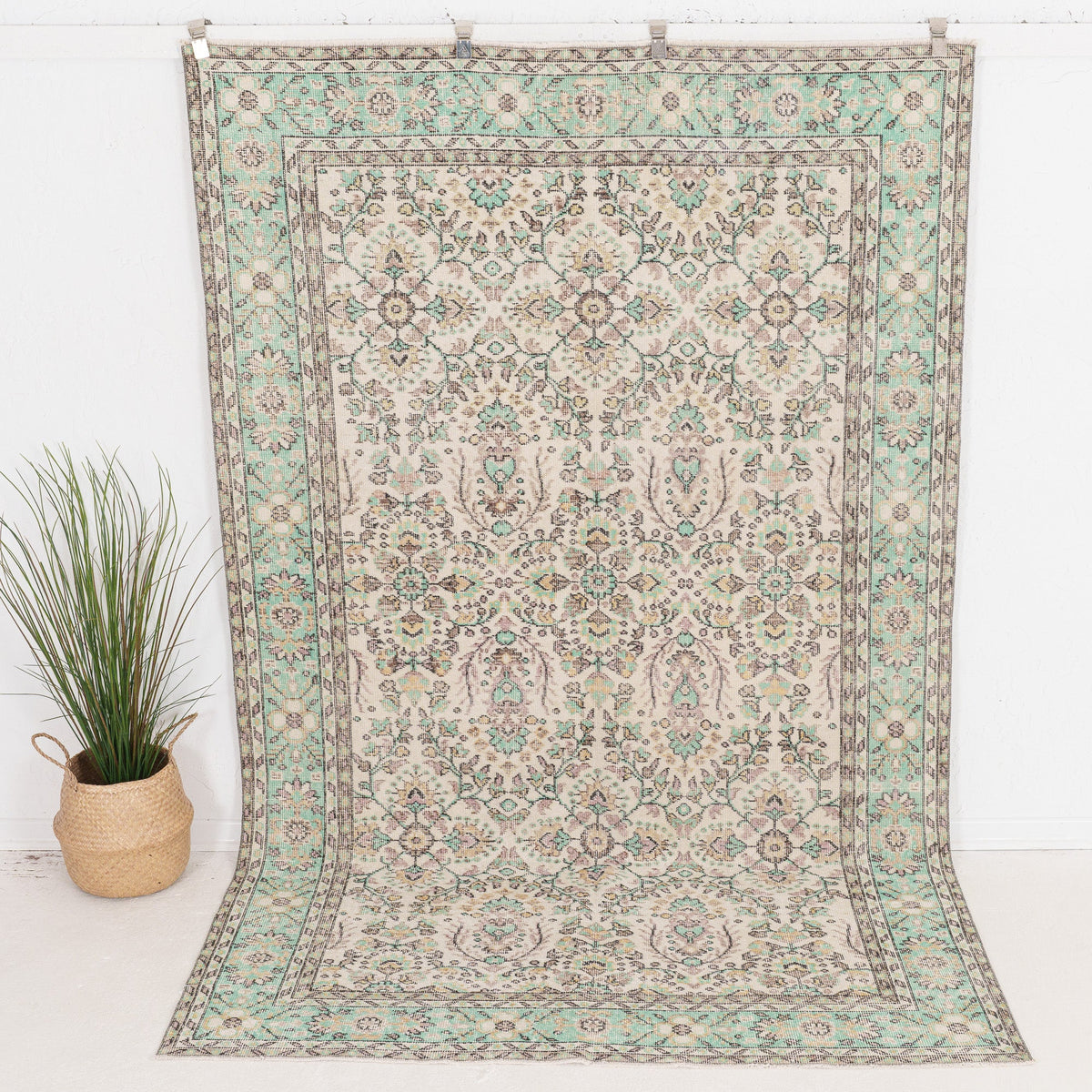 Delinine - Vintage Turkish Area Rug
