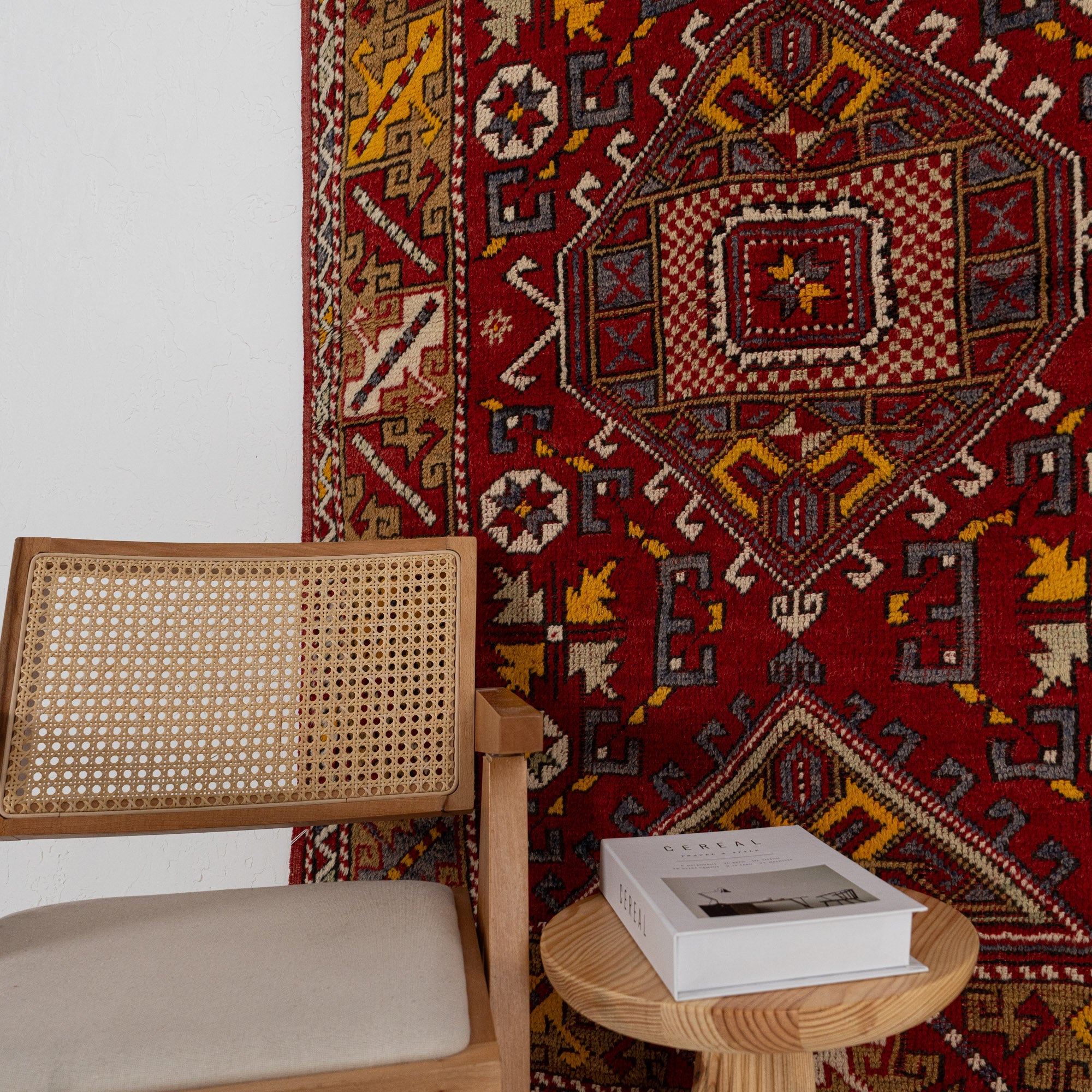 Olivianne - Oriental Vintage Rug, Collector's Edition