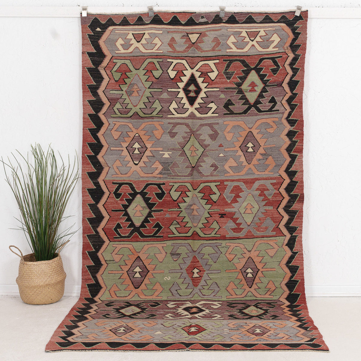 Paerisa - Vintage Turkish Area Rug