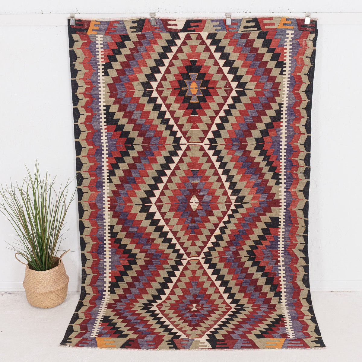 Waelinis - Vintage Turkish Area Rug
