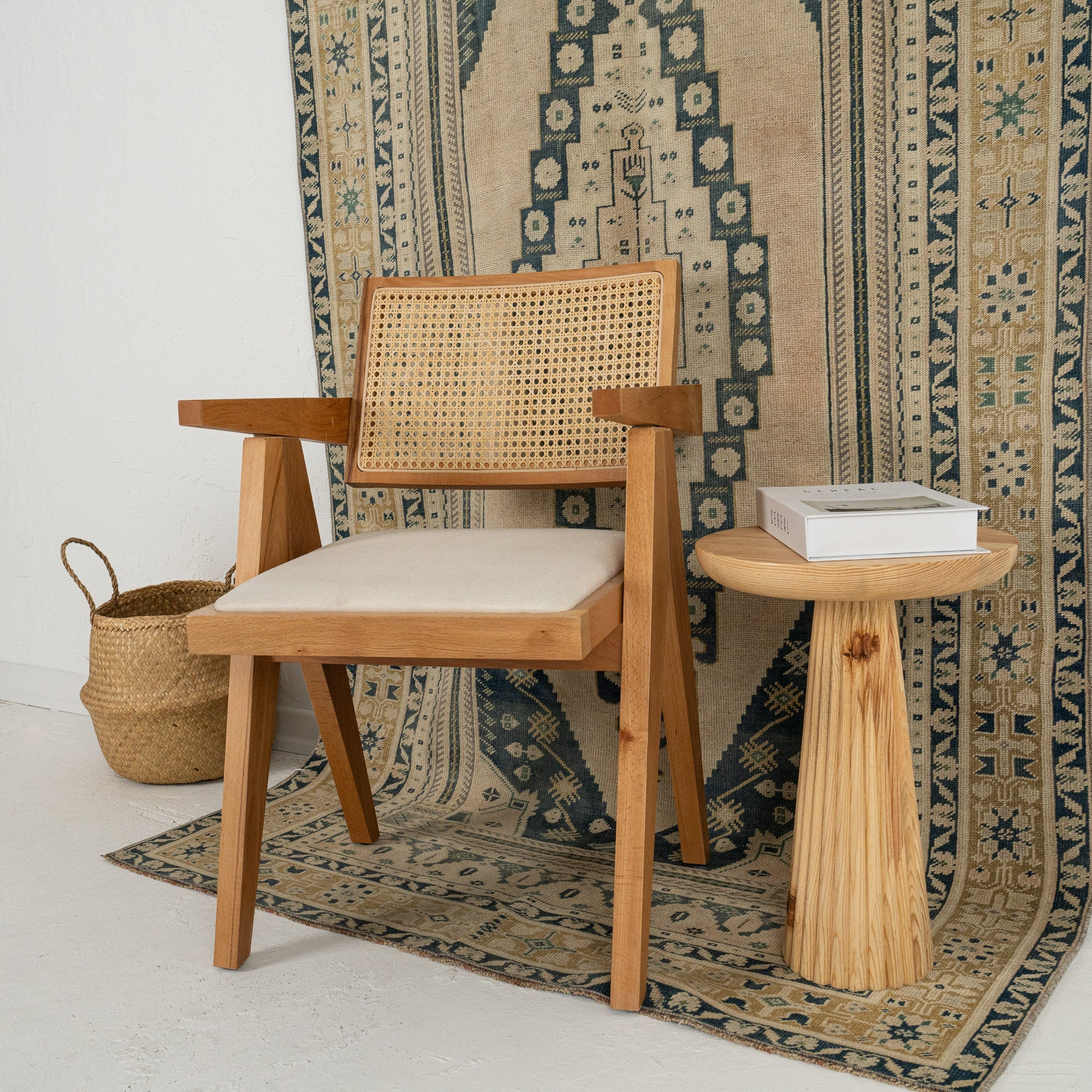 Zenovia - Dining Room Rug, Classic Artisan Crafted