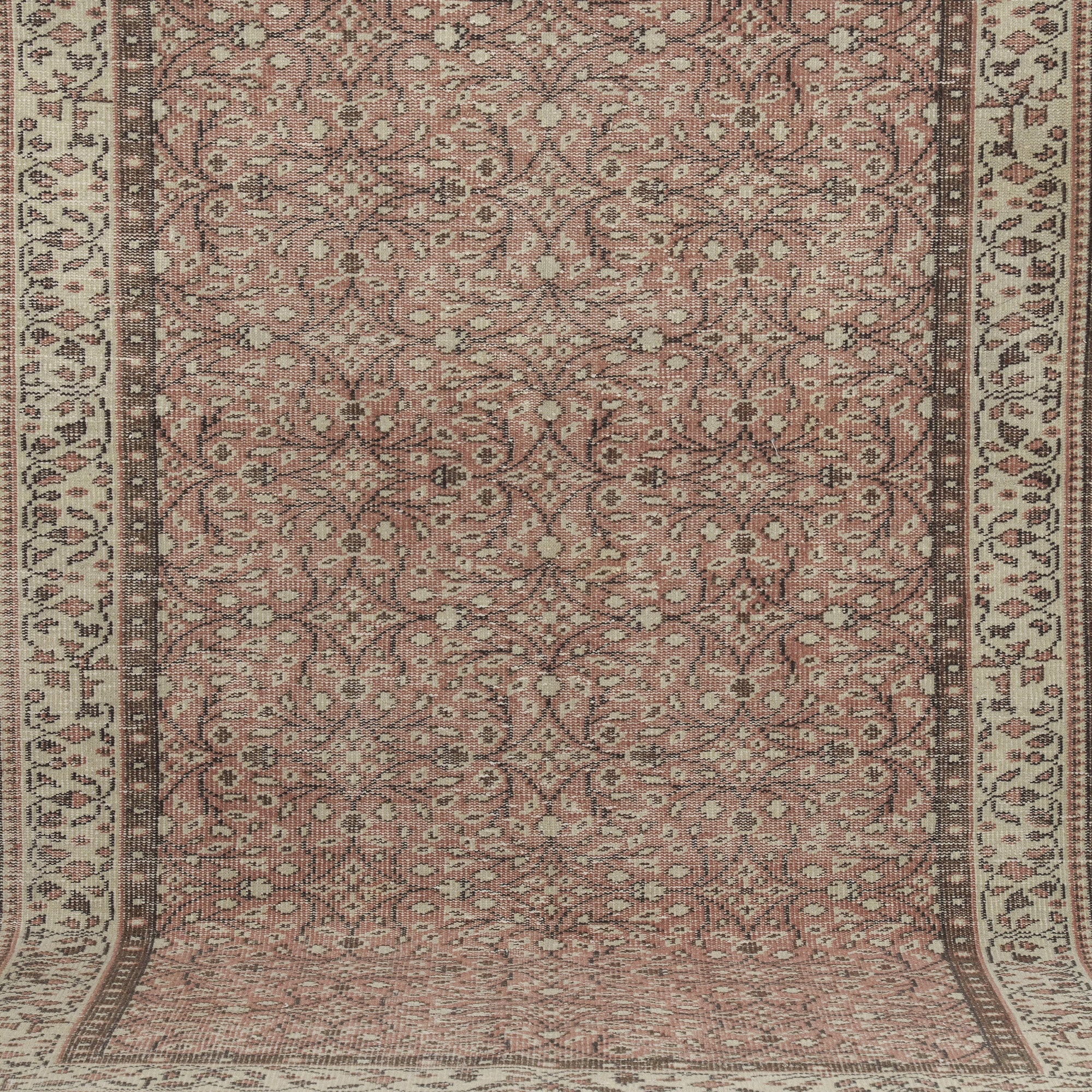 Abigale - Classic Turkish Rug, Vintage Heritage