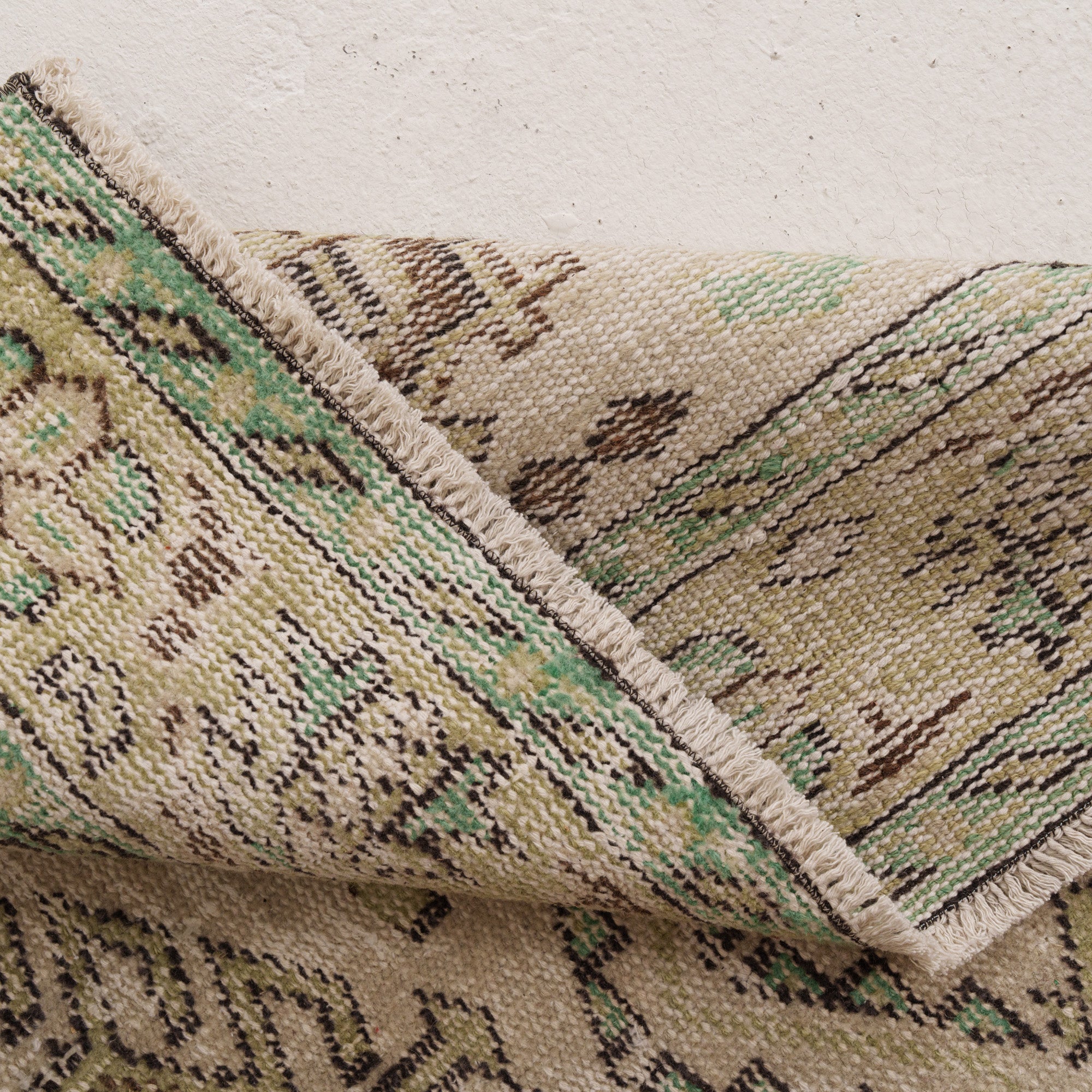 Geometric 5x9 Beige Rug