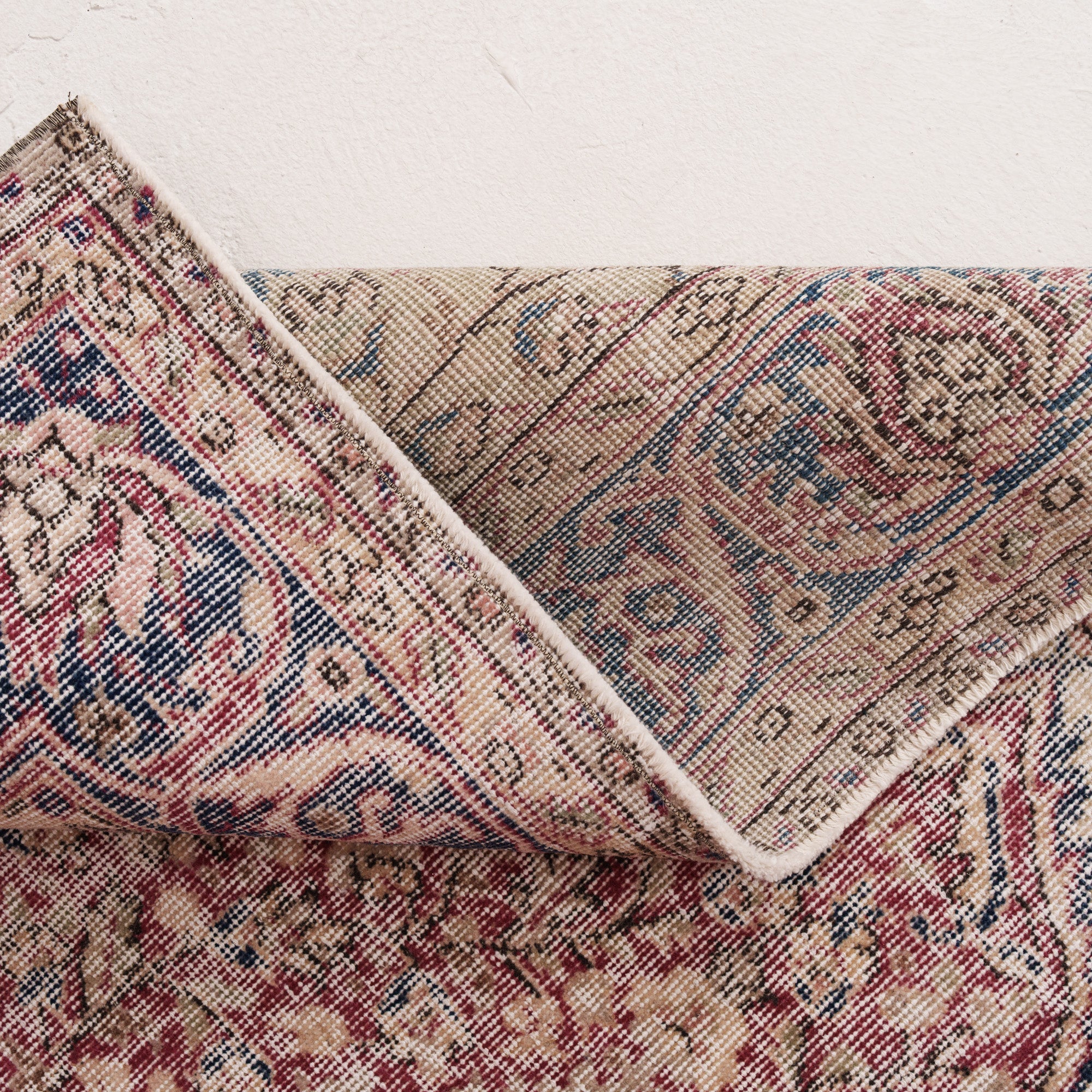 Geometric 7x10 Red Rug