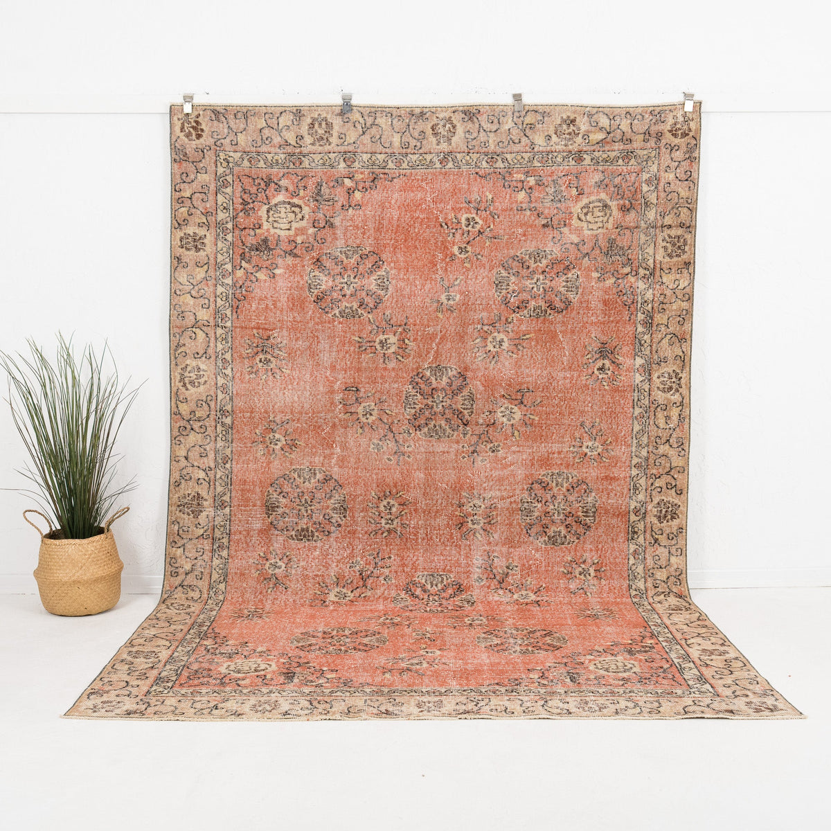 Mirevienne - Vintage Turkish Area Rug