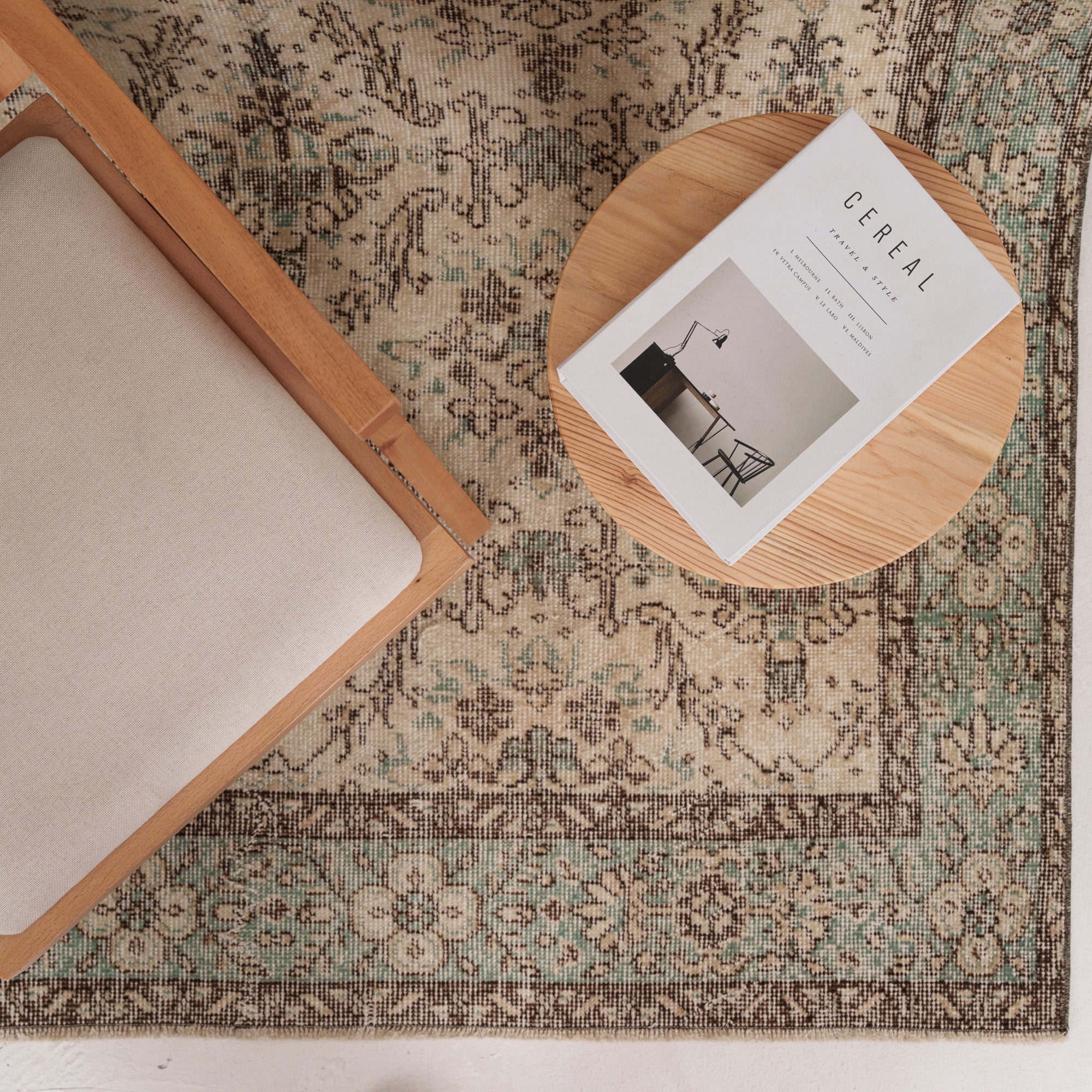 5x9 Beige Turkish Rug