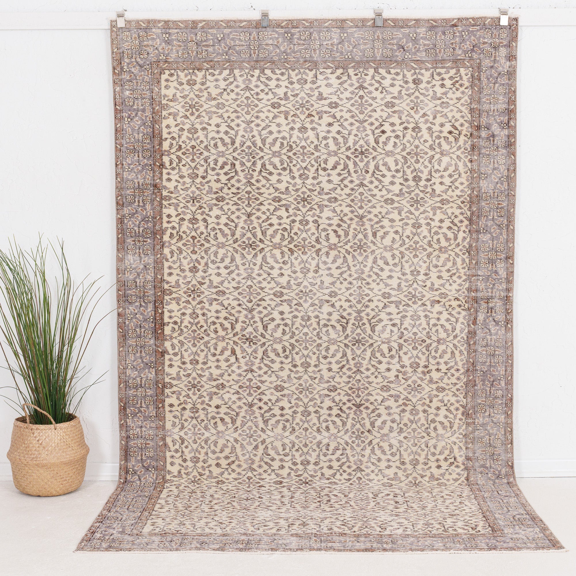 6' x 9' - Vintage Turkish Area Rug, Beige - Delinaria | Kuden Rugs