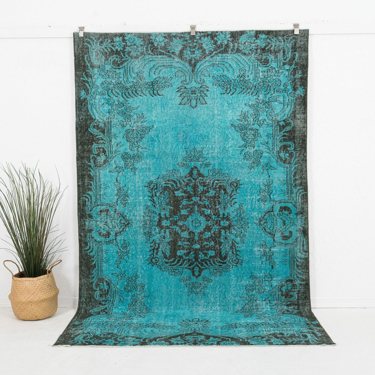 Velyra - Vintage Turkish Area Rug