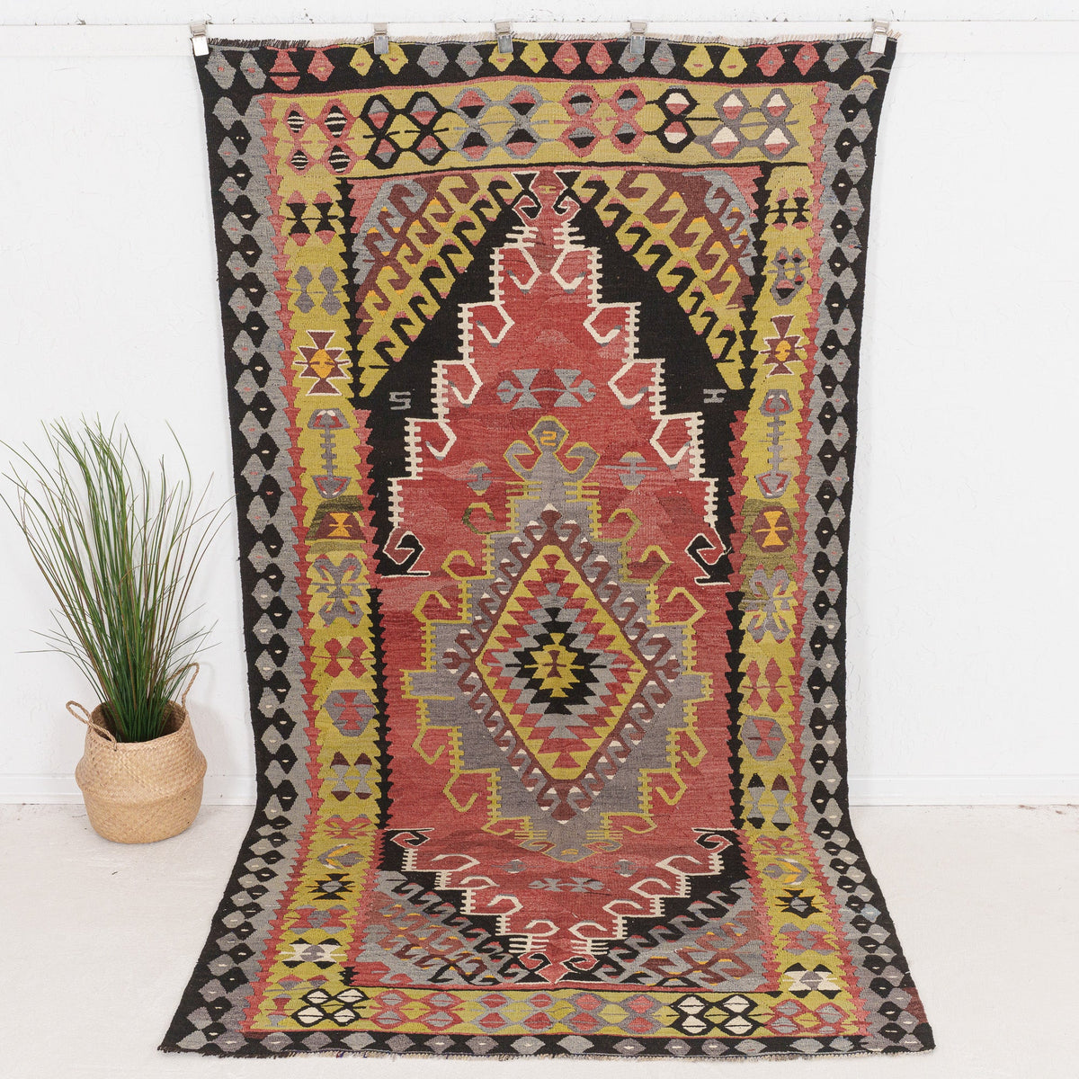 Urielin - Vintage Turkish Area Rug