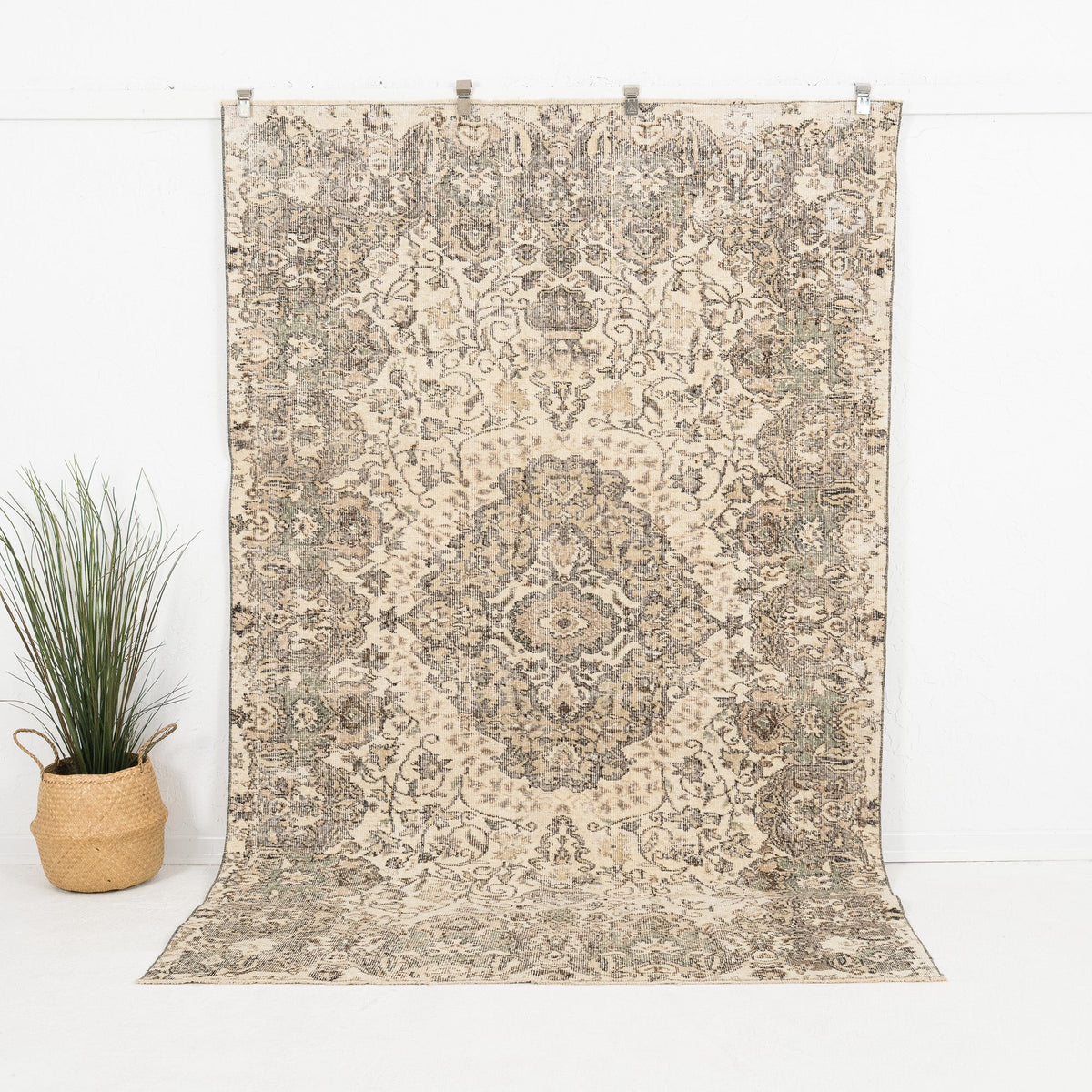 Jaloria - Vintage Turkish Area Rug