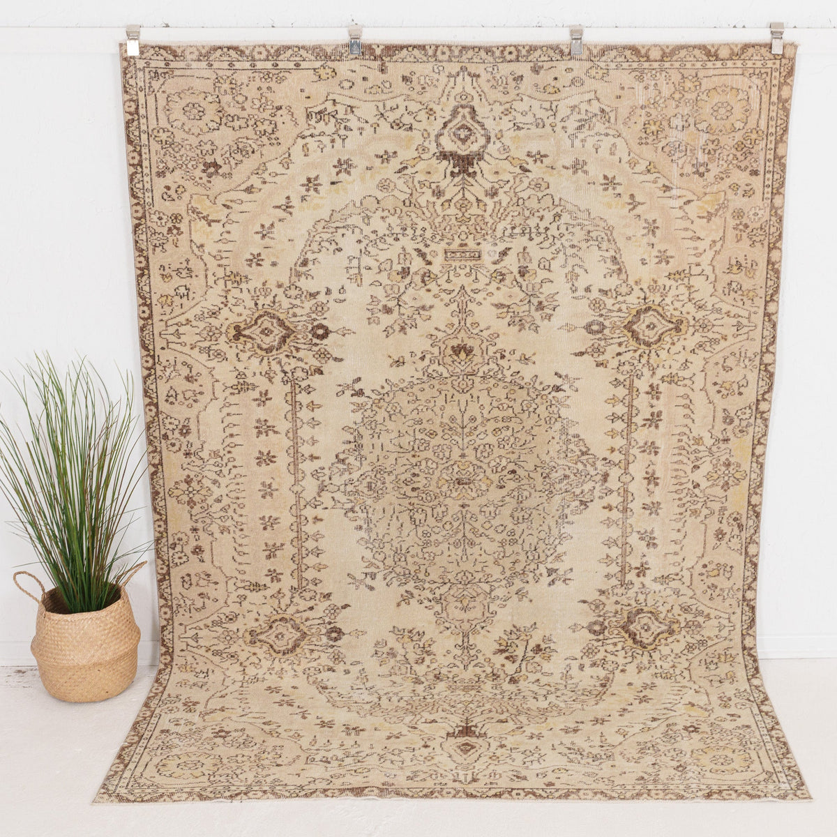 Delinella - Vintage Turkish Area Rug