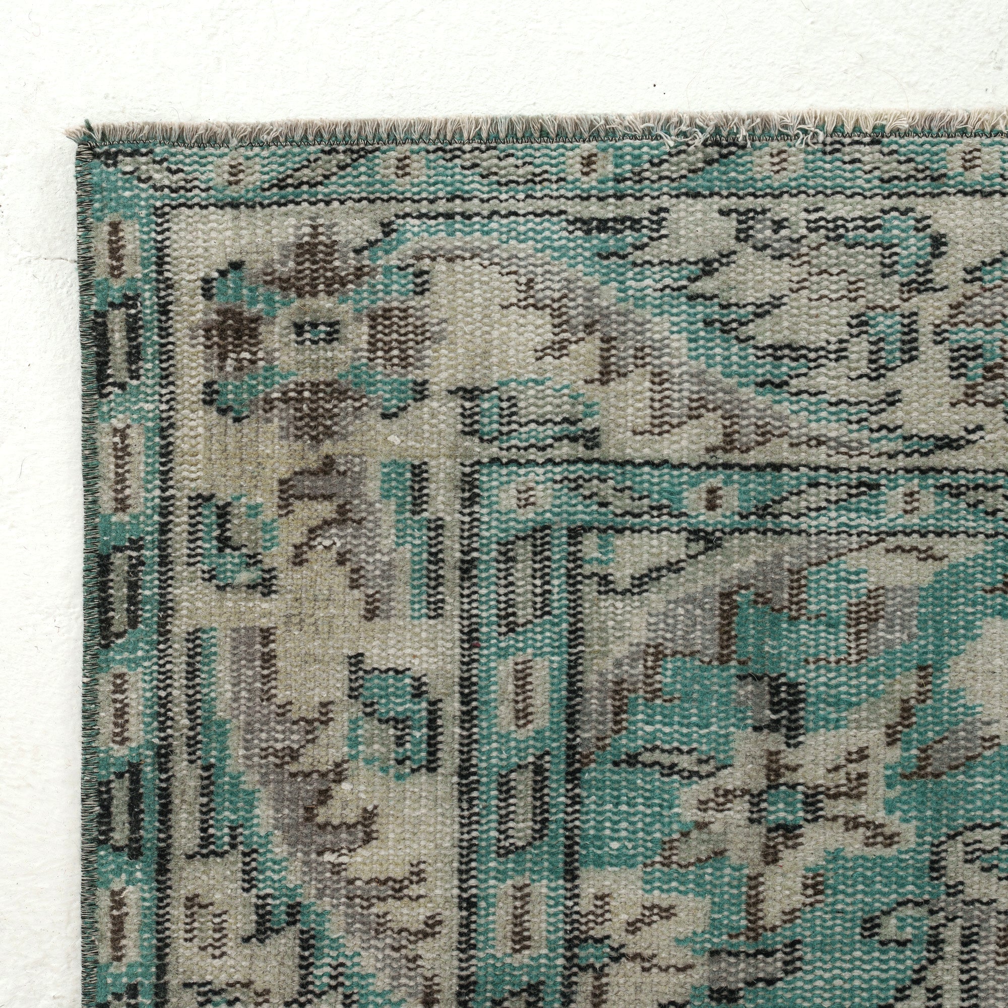 Seline - Handmade Turkish Rug, Rich in Tradition