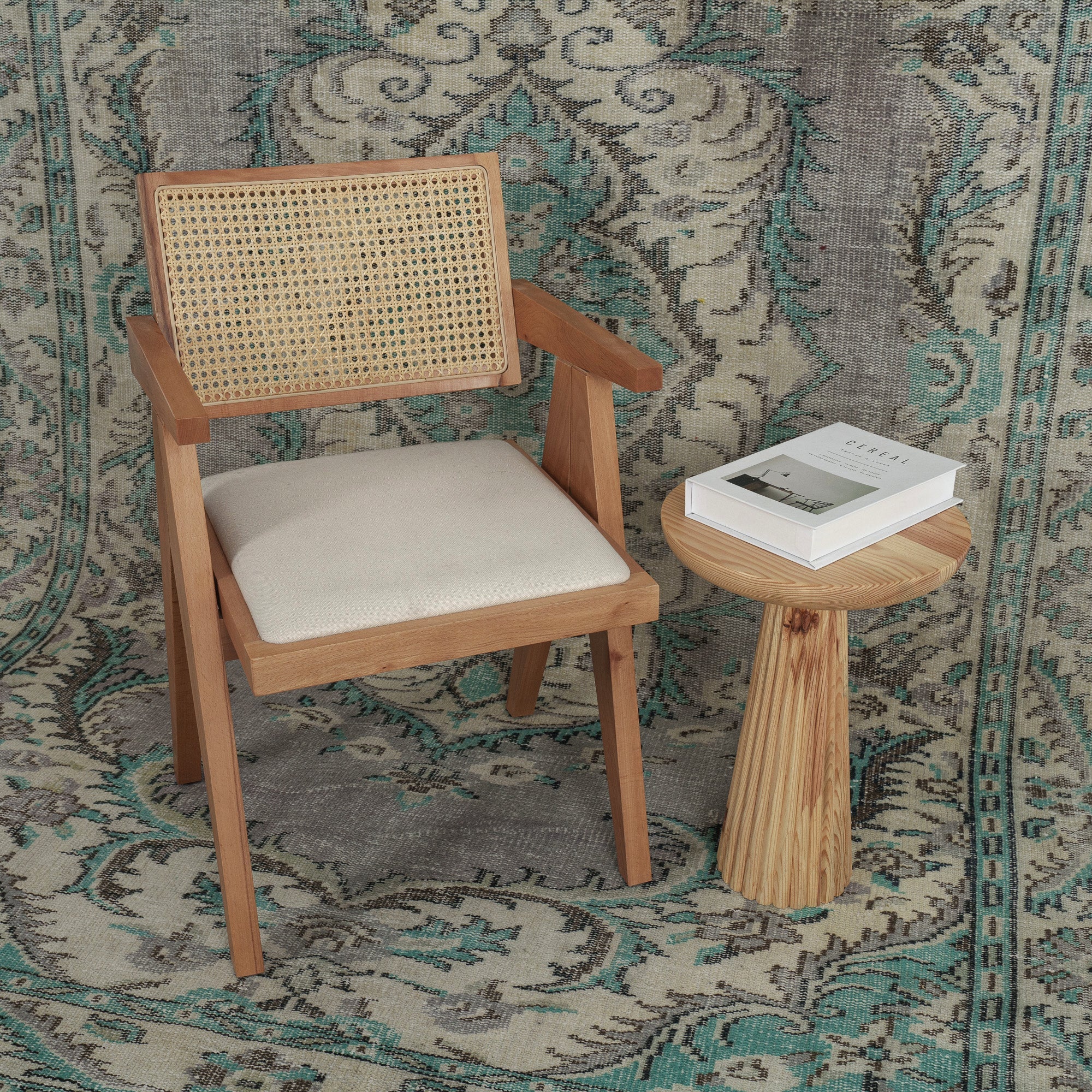 Seline - Oriental Vintage Rug, Collector's Edition