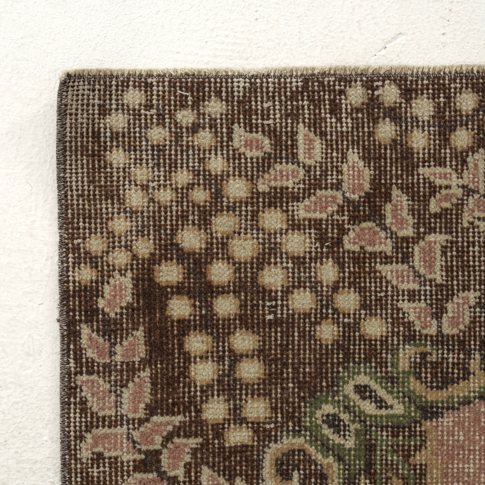 Alodie - Dining Room Rug, Classic Artisan Crafted