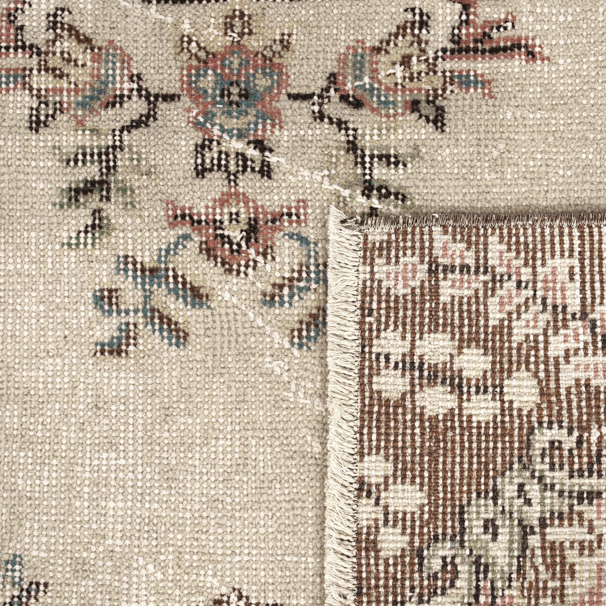 Edana - Oriental Rug, Exquisite Antique Design