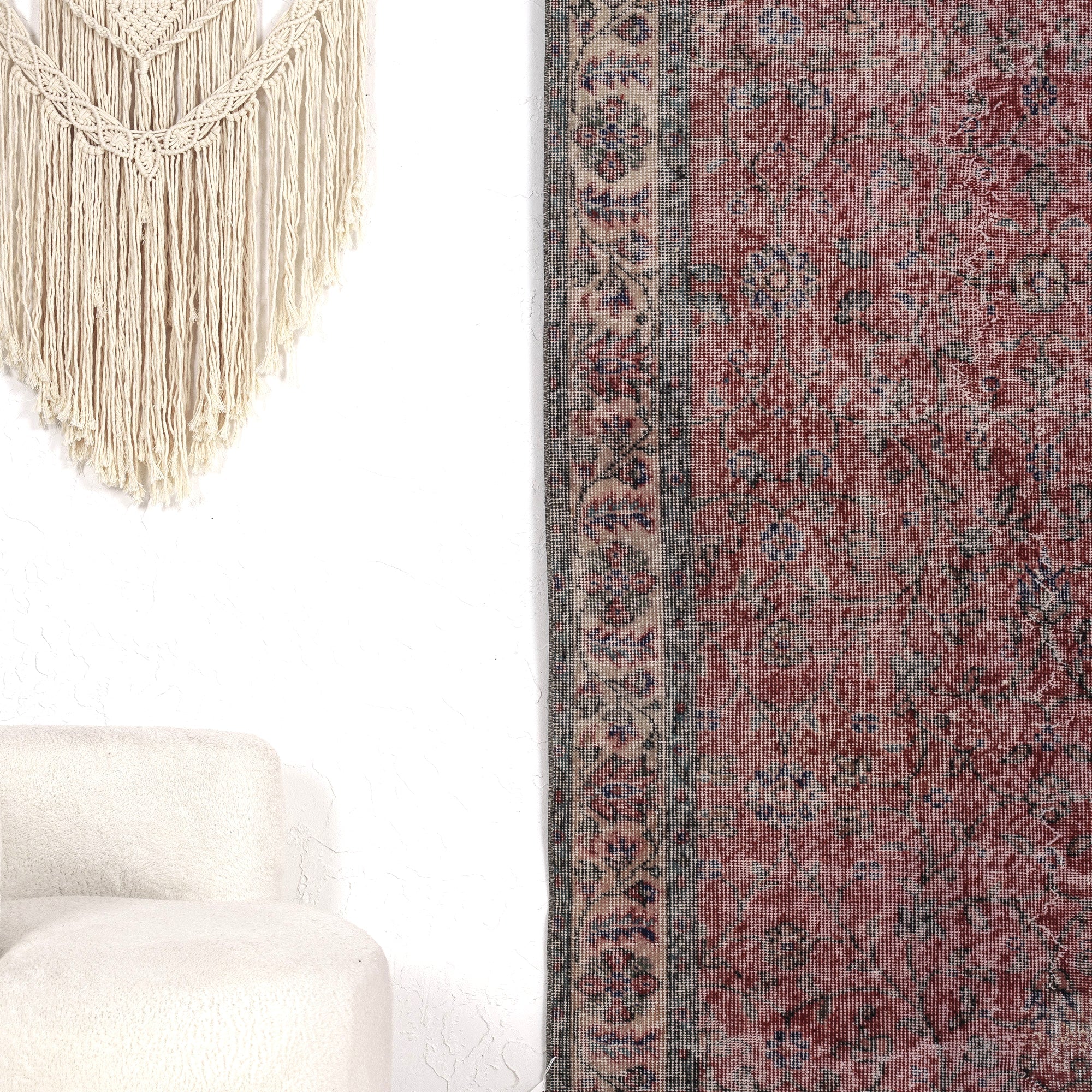 Eowyn - Dining Room Rug, Classic Artisan Crafted