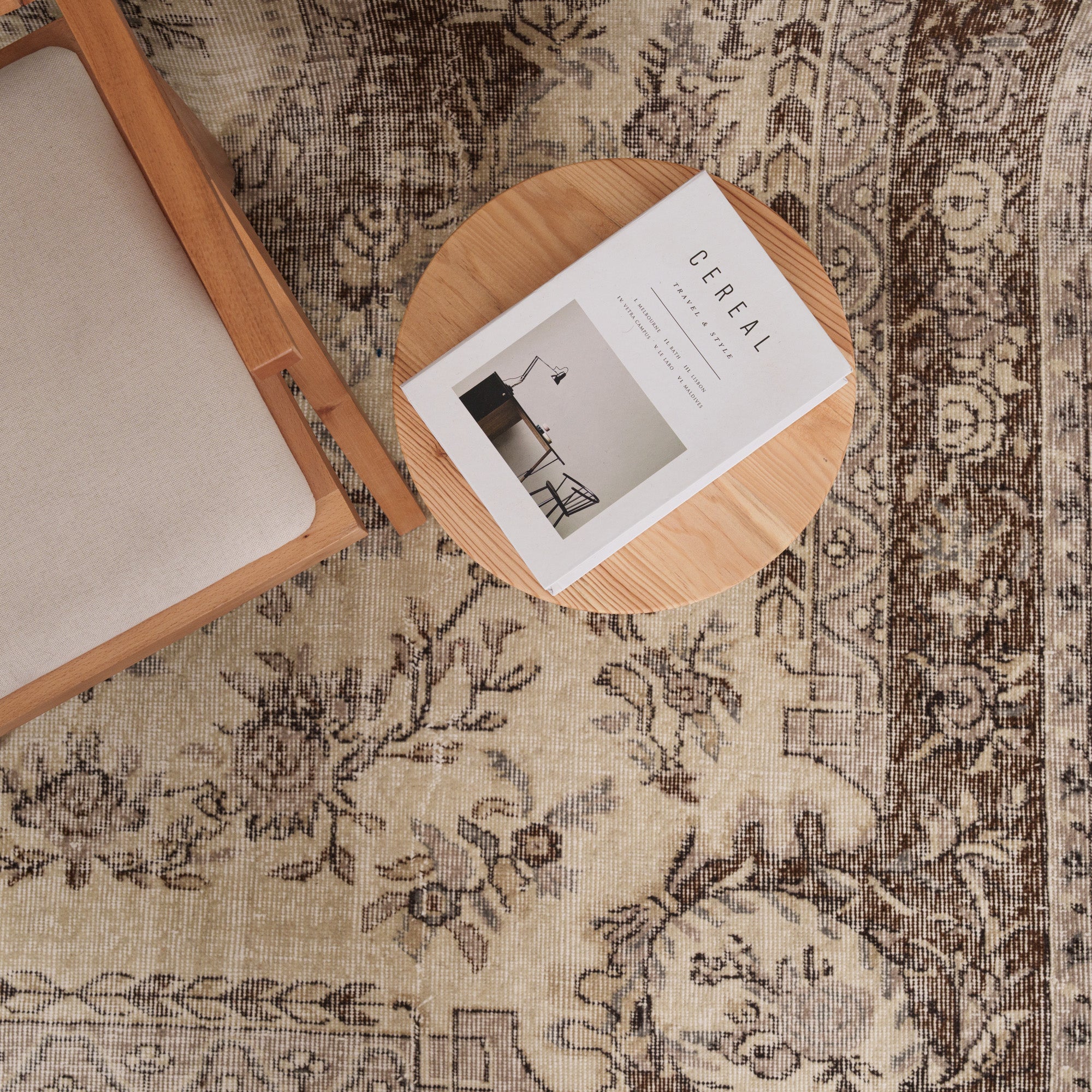 7x10 Beige Turkish Rug