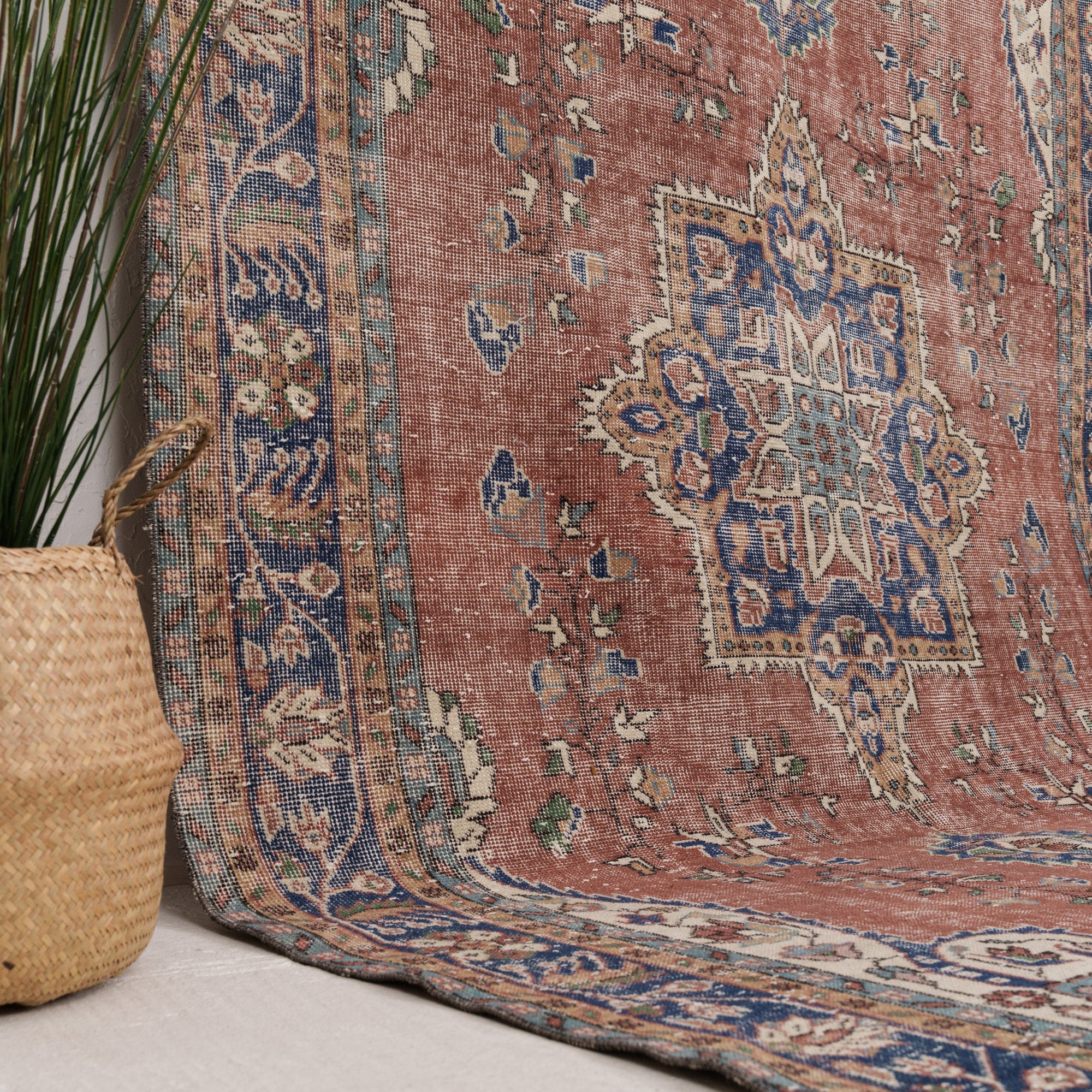 6x10 Persian Rug