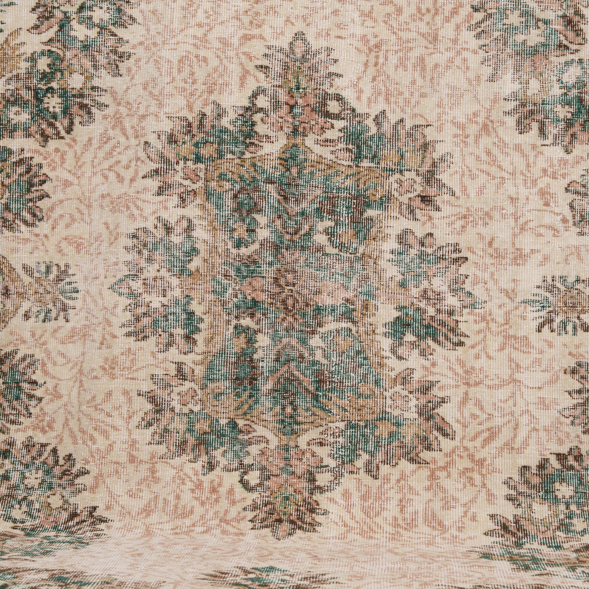 6x10 Vintage Rug