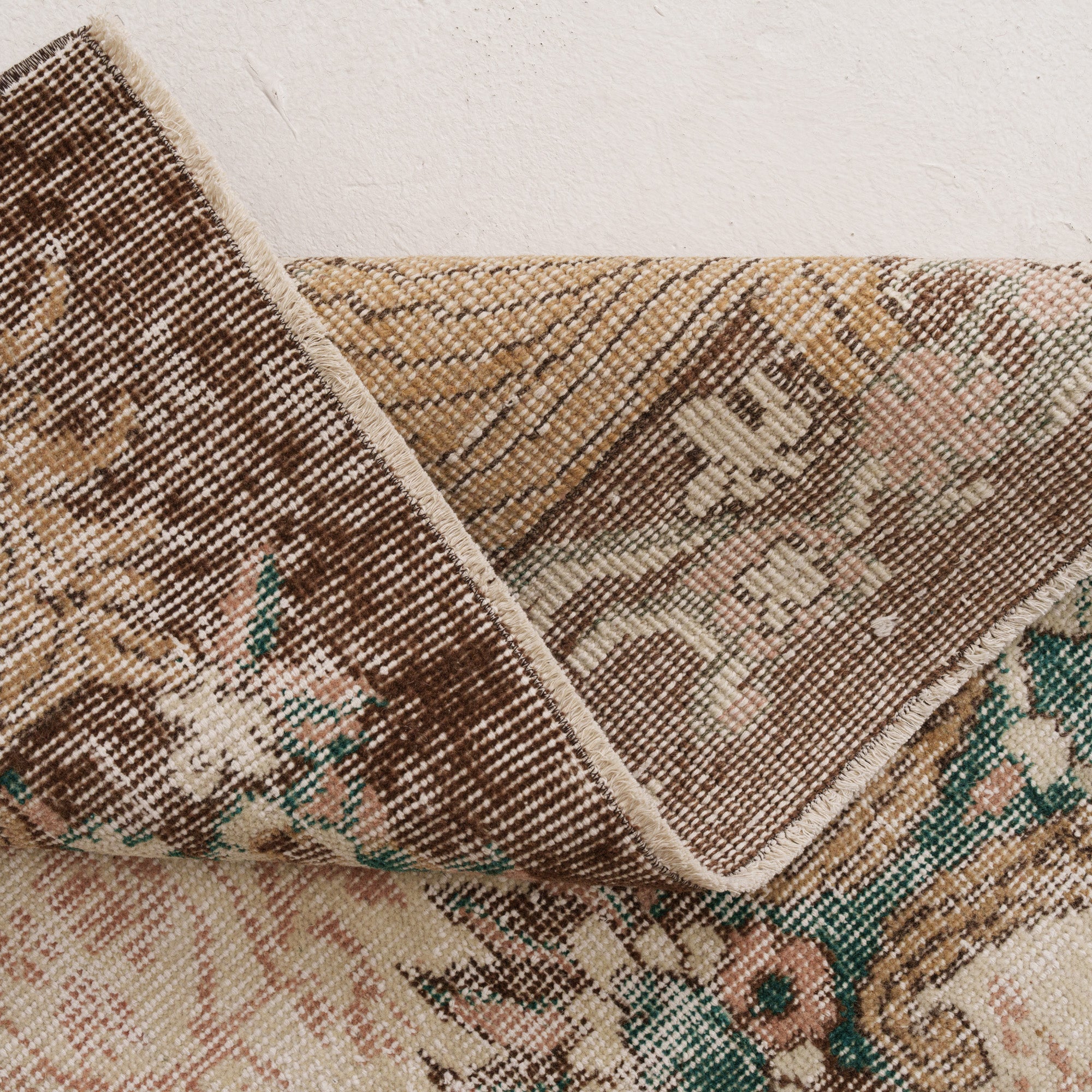 Oriental 6x10 Beige Rug