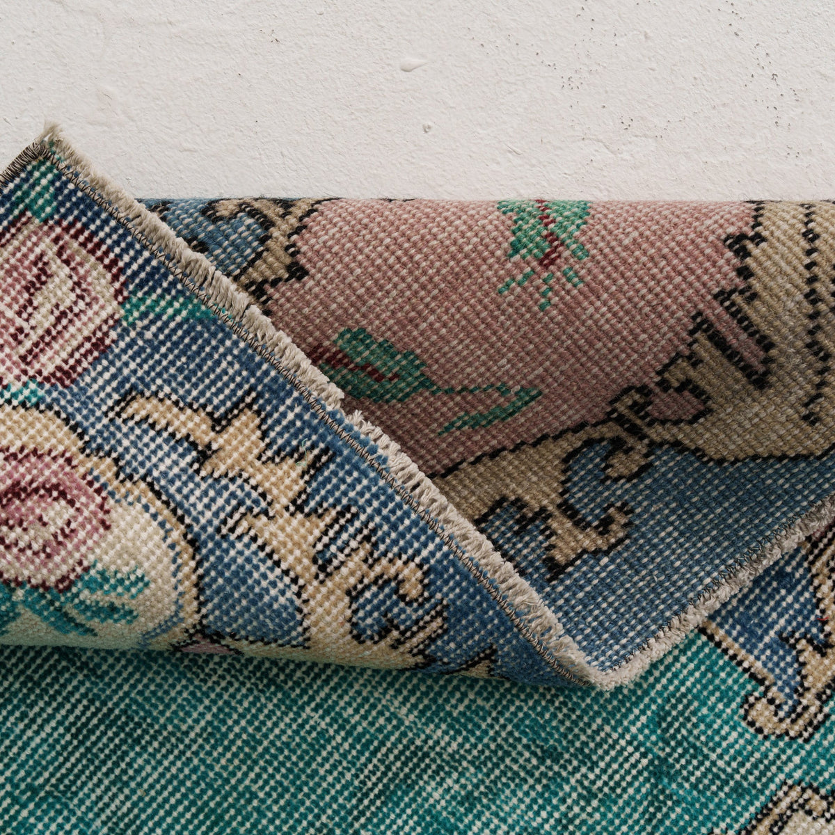 Oriental 5x8 Blue Rug