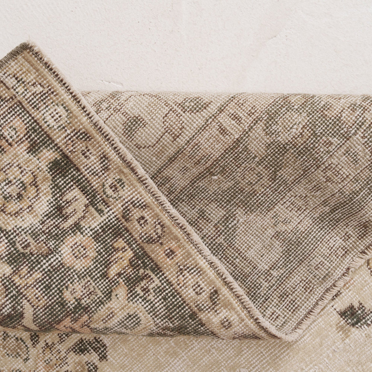 Oriental 7x11 Beige Rug