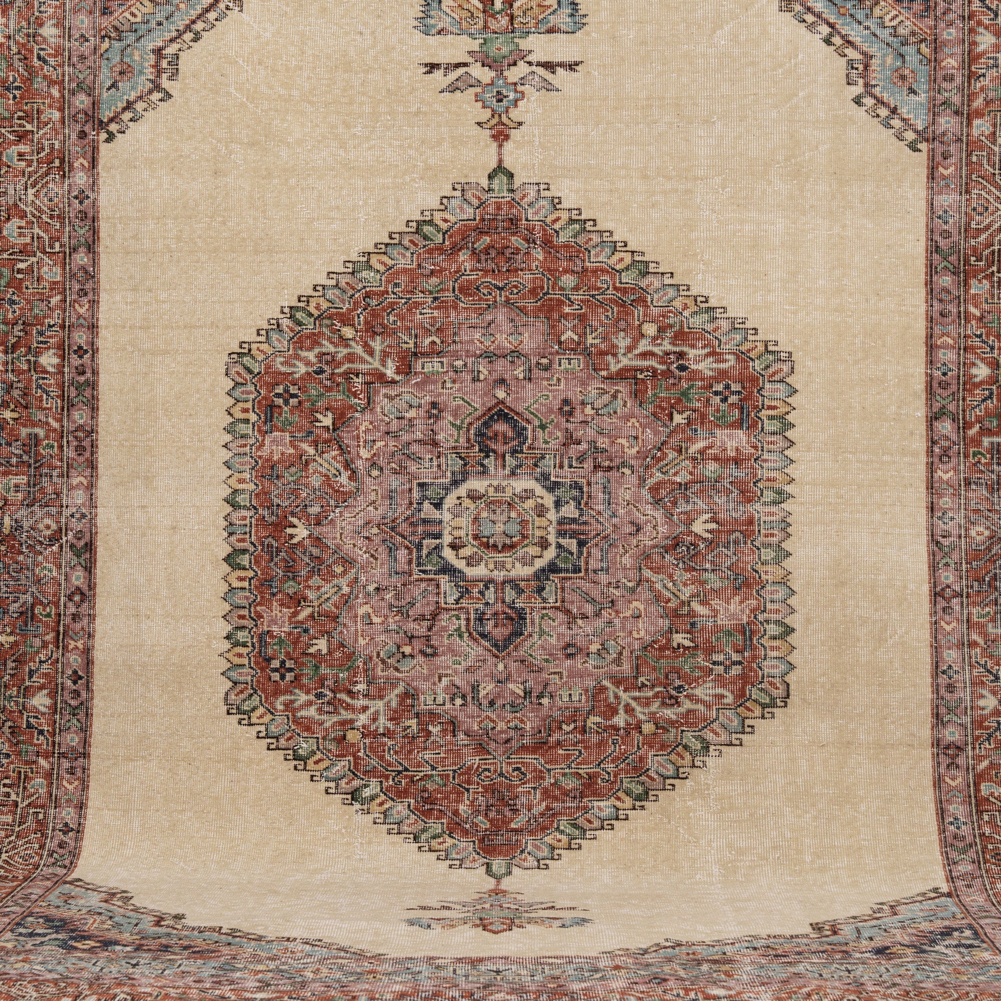 6x10 Vintage Rug