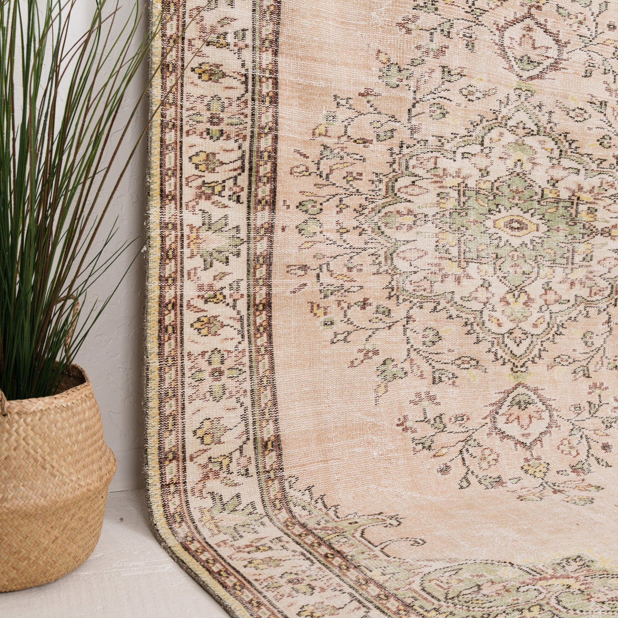 6x9 Persian Rug