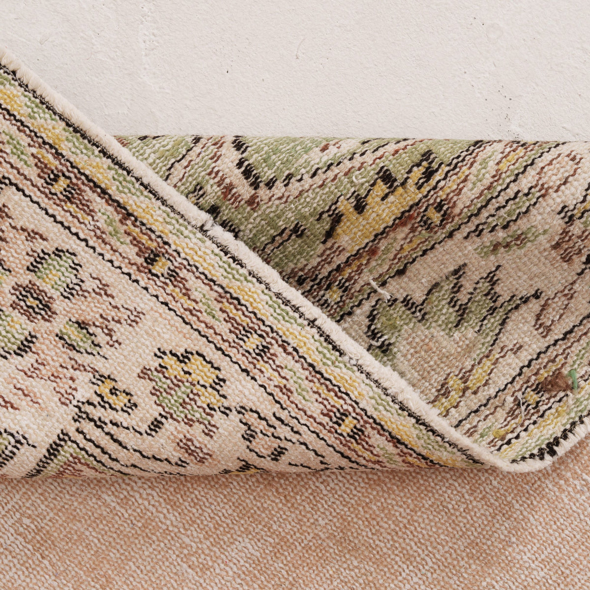 Oriental 6x9 Beige Rug