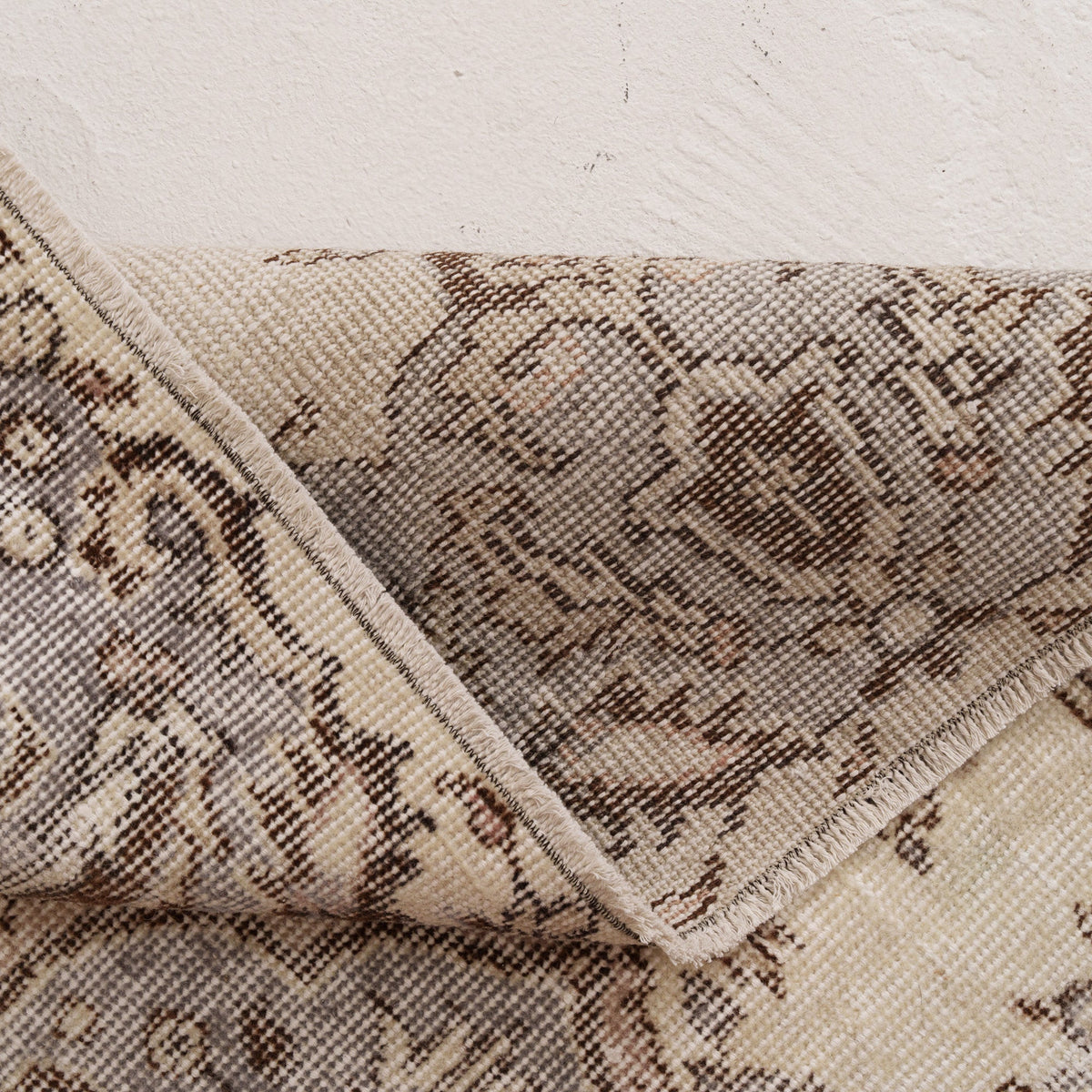 Oriental 6x9 Beige Rug