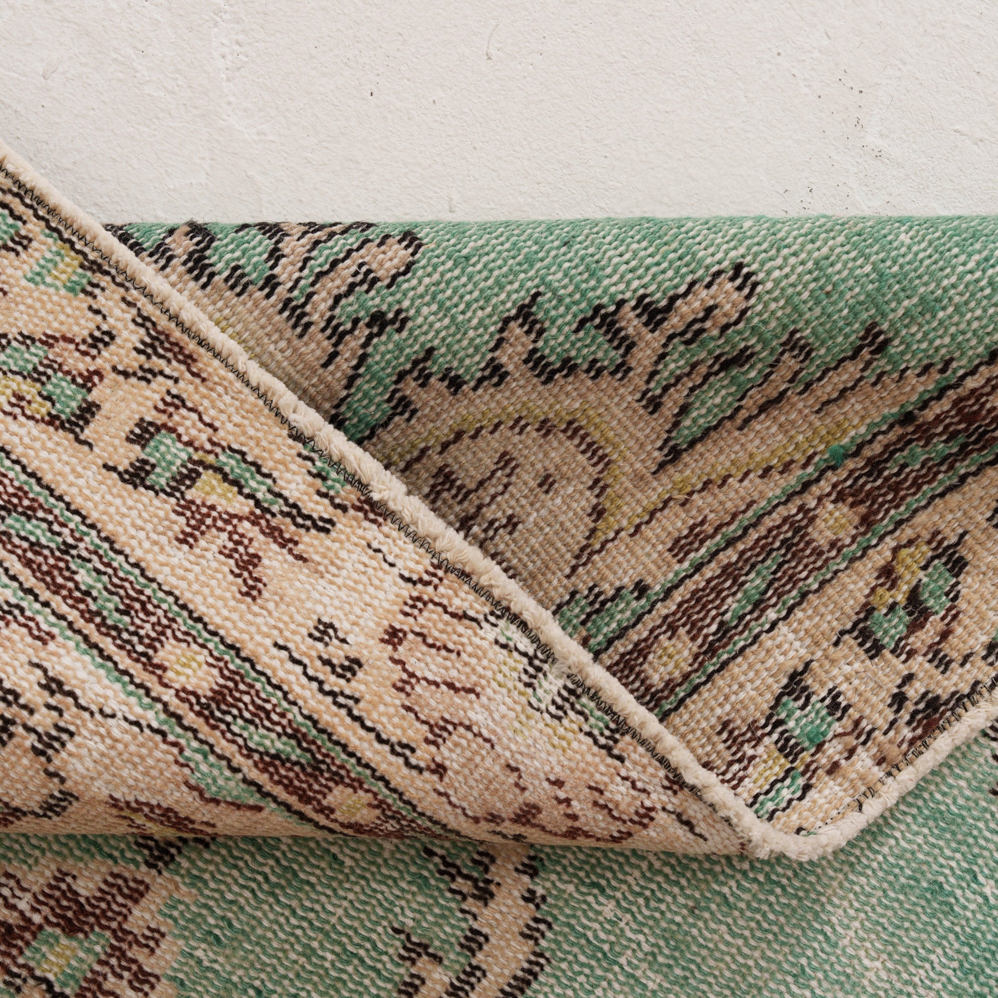 Oriental 5x9 Green Rug