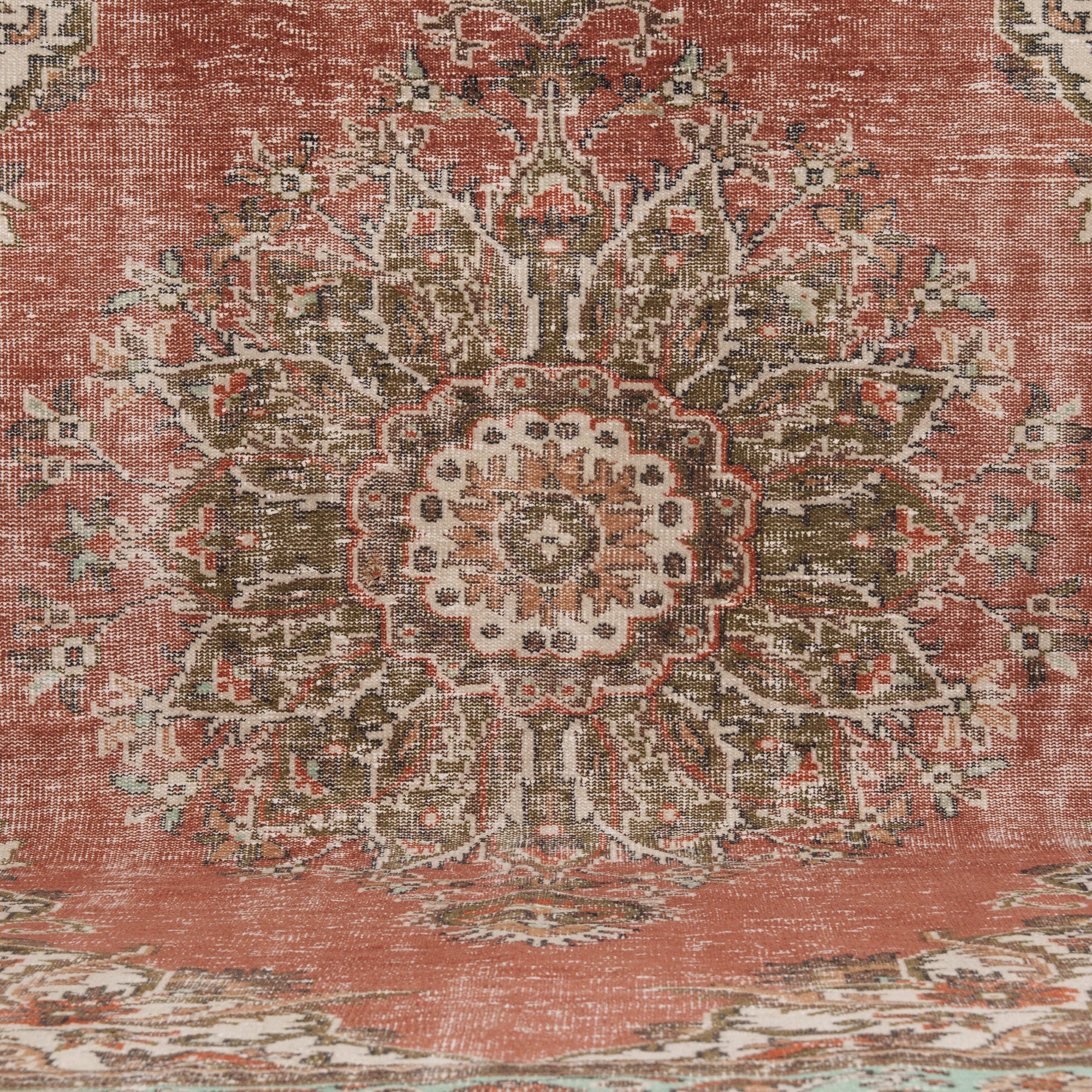 6x10 Vintage Rug