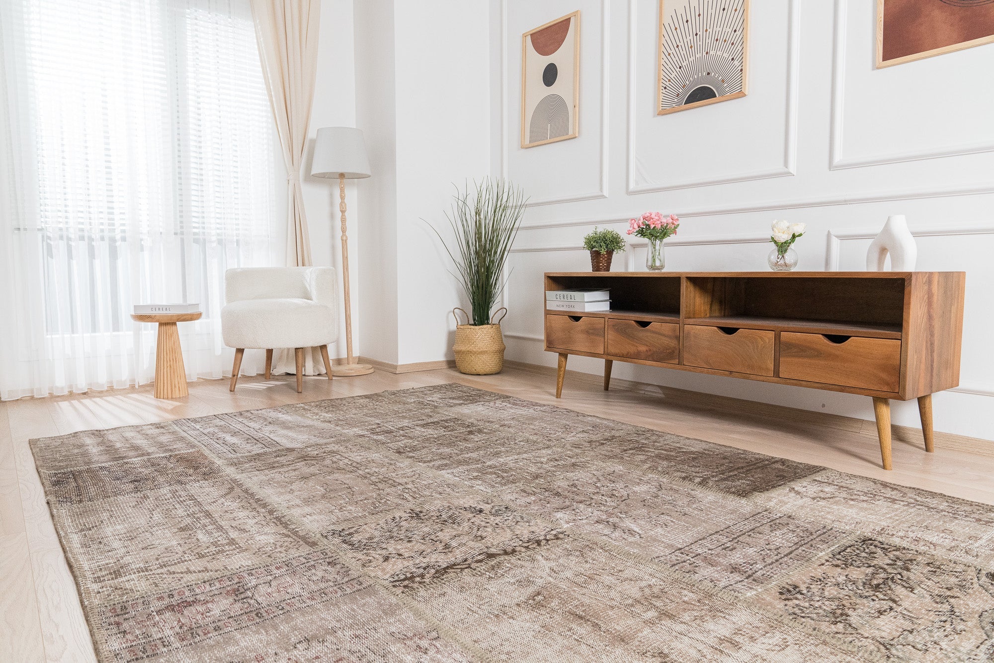 Sahyko - Authentic Persian Rug, Artisan Designed