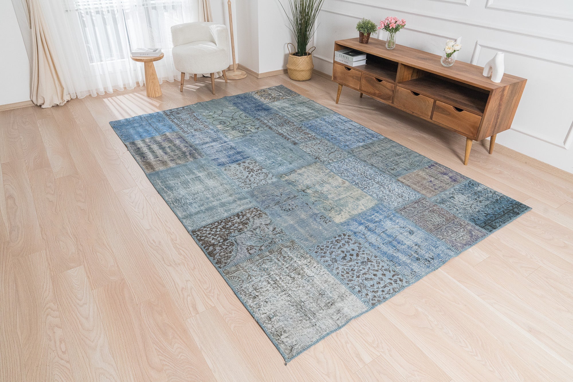 Quorina - Classic Turkish Rug, Vintage Heritage