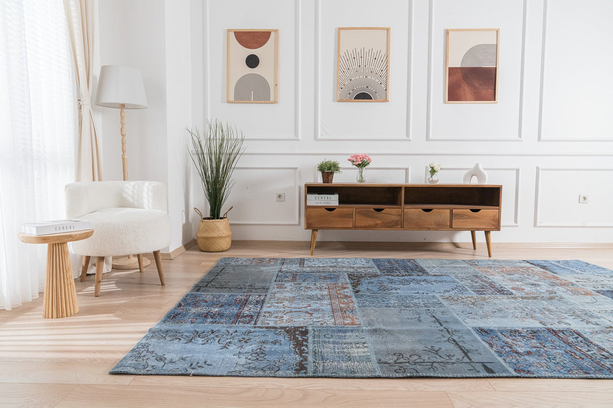 Sal - Living Room Rug, Elegant & Unique