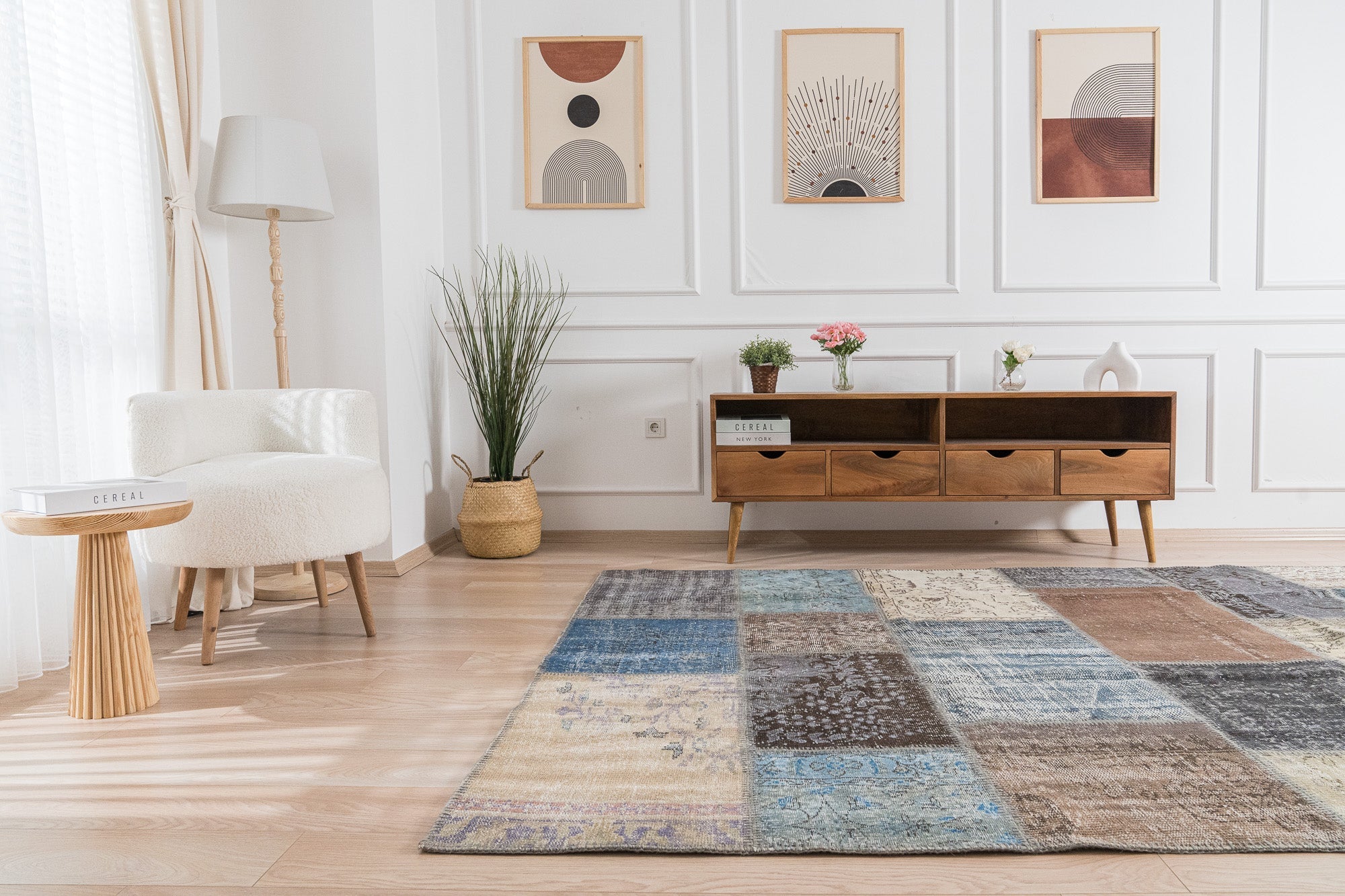 Reeta - Oriental Rug, Timeless & Exquisite