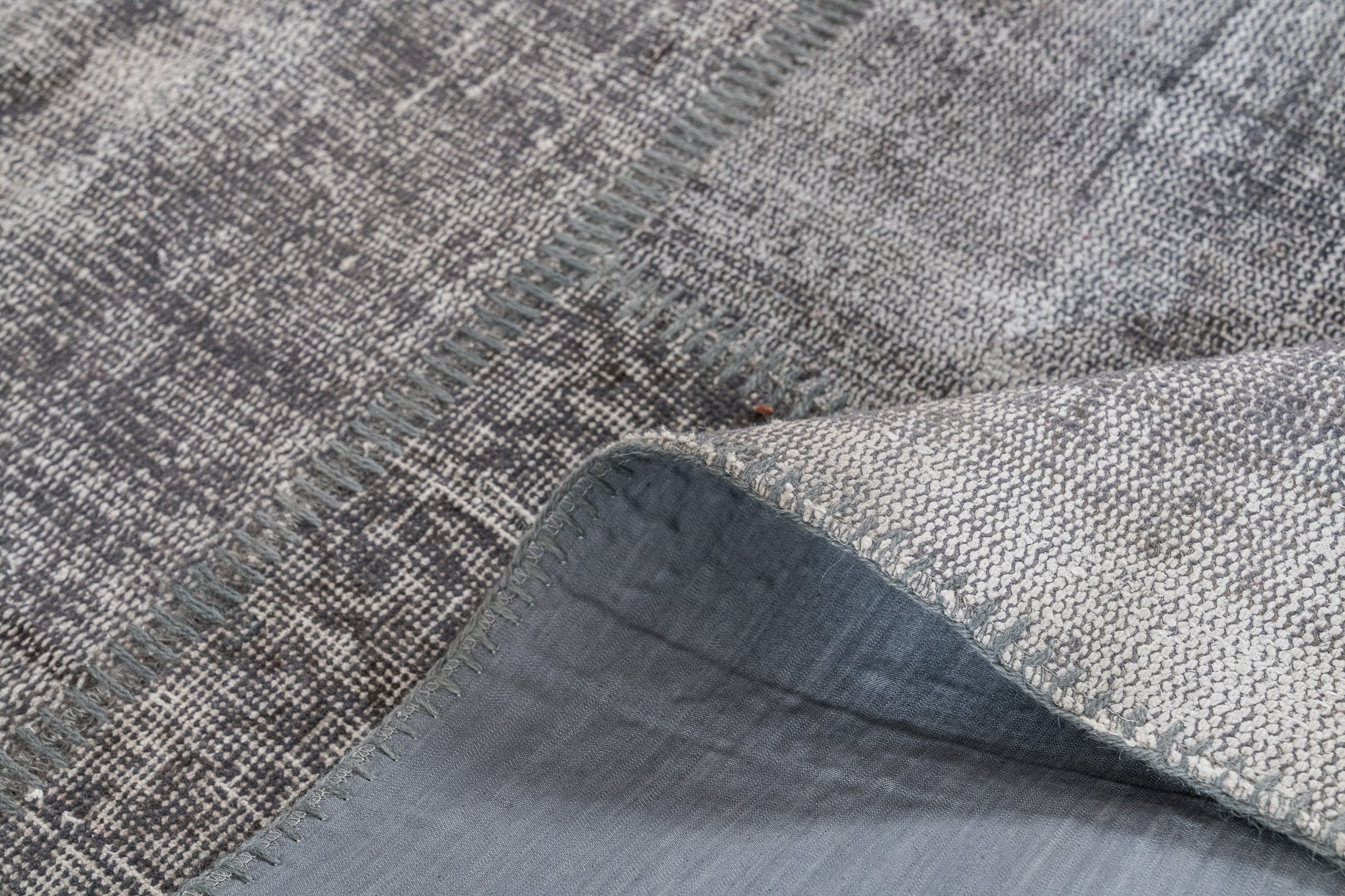 Ilya - Dining Room Rug, Elegant Oriental Style