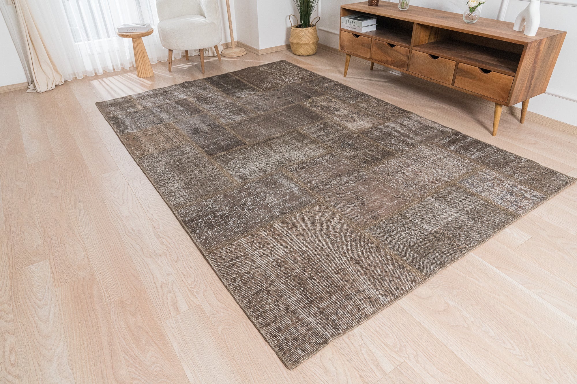Joyanne - Living Room Rug, Premium Handmade Craft