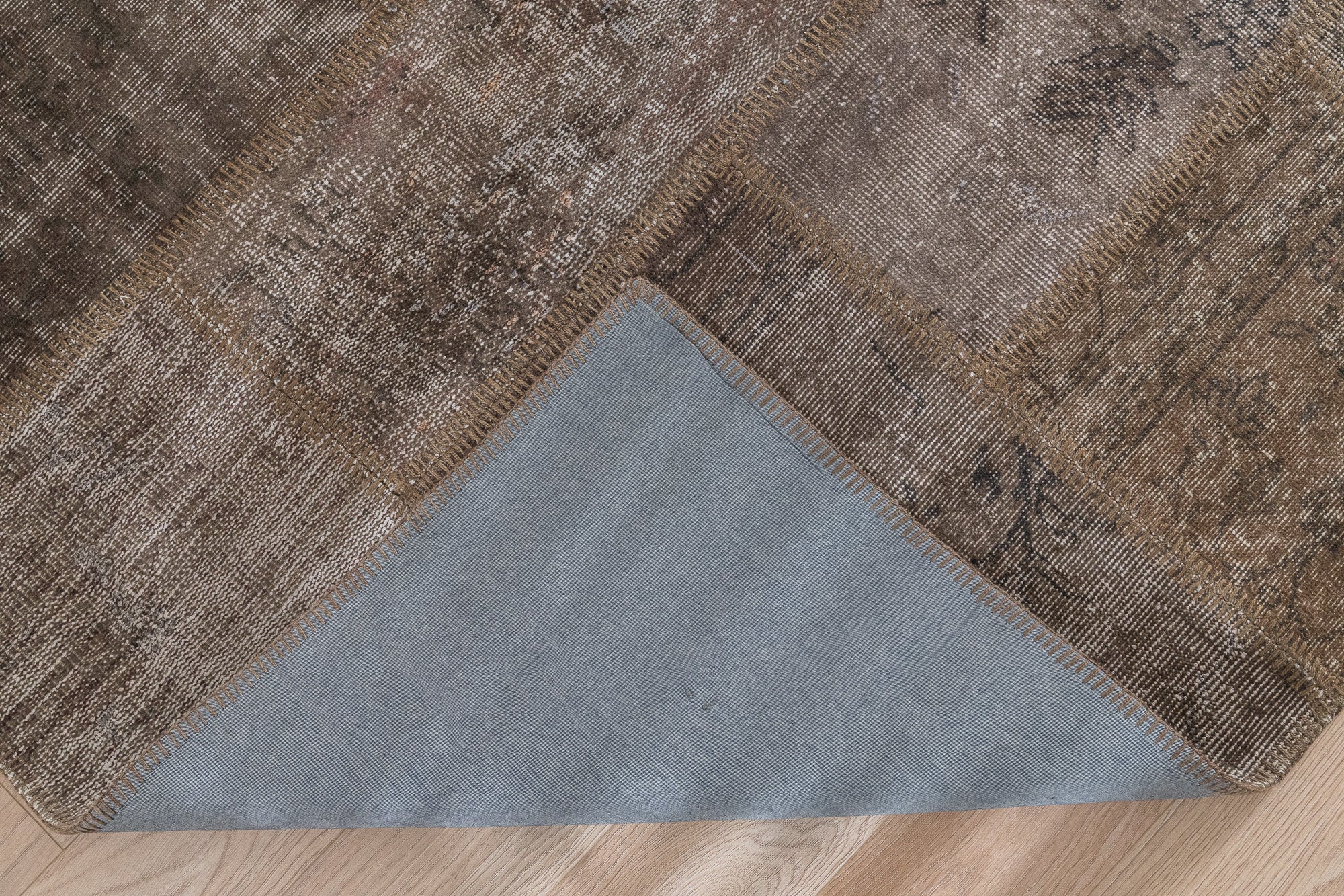 Joyanne - Living Room Rug, Elegant & Unique